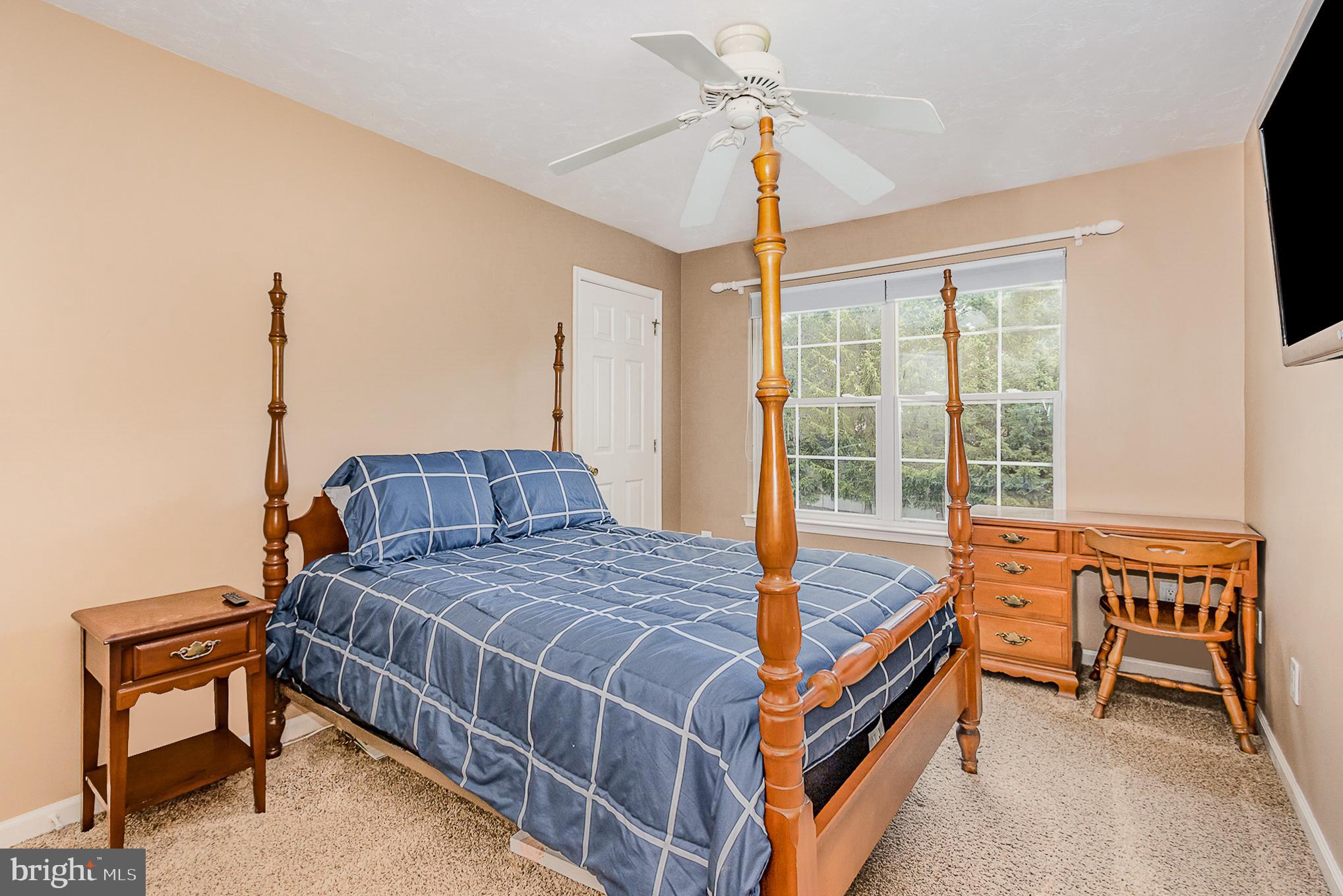LEADER HEIGHTS CROSSING - Residential