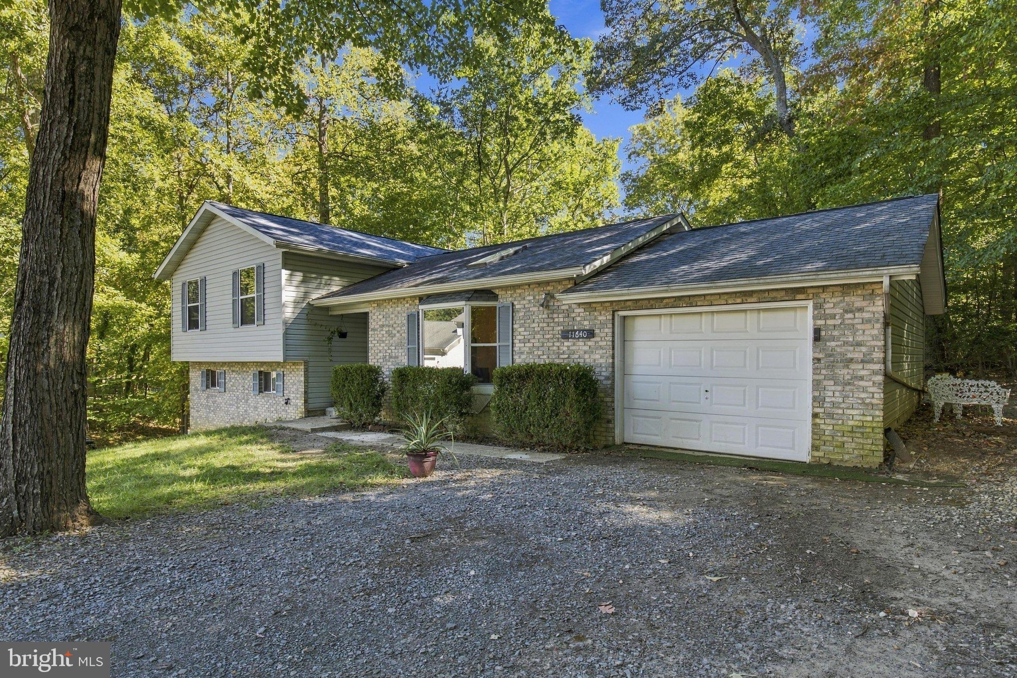 11640 MESA TRL