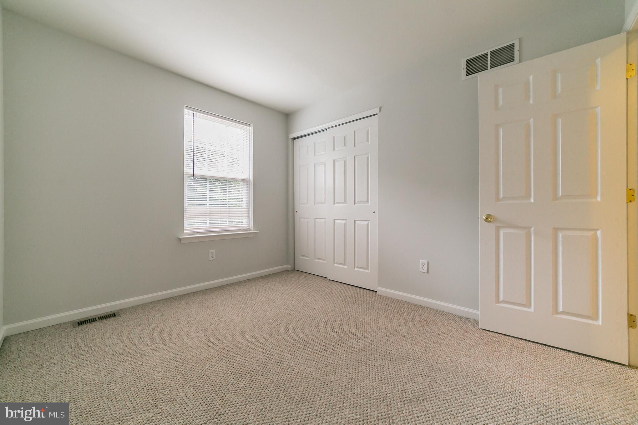 GLENSIDE - Residential