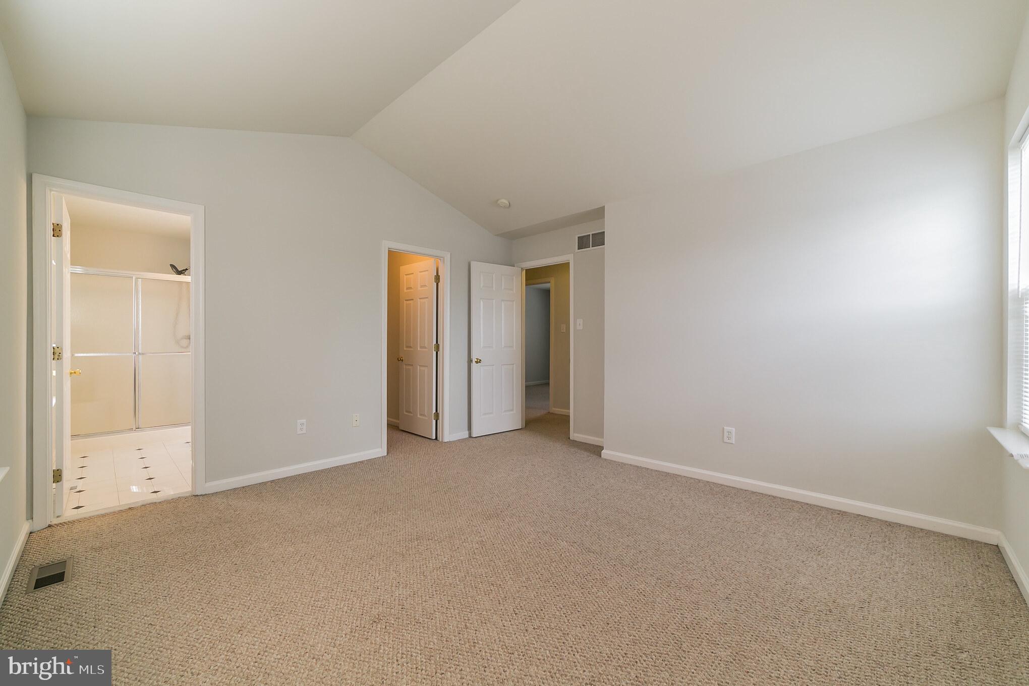 GLENSIDE - Residential