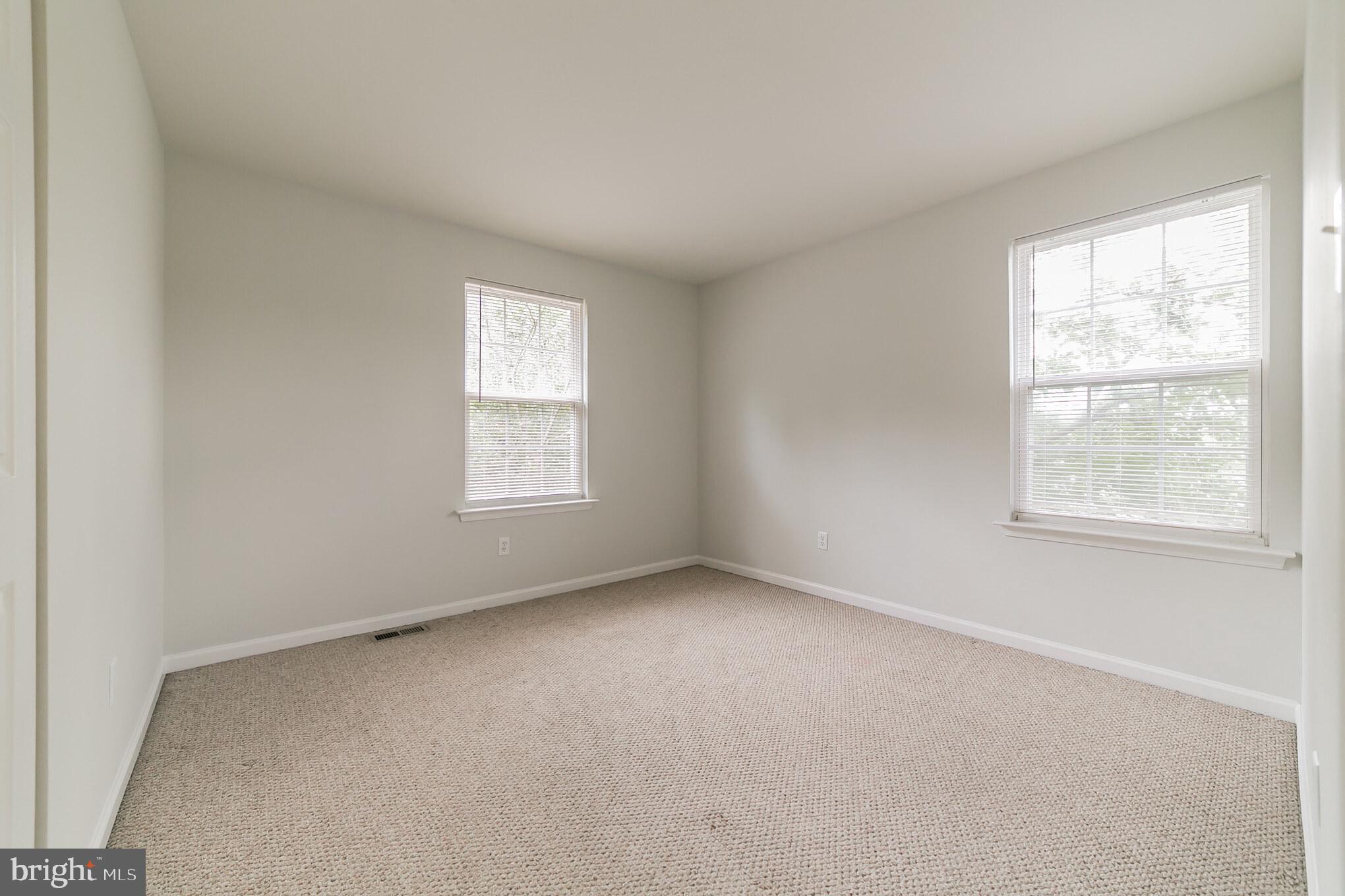 GLENSIDE - Residential