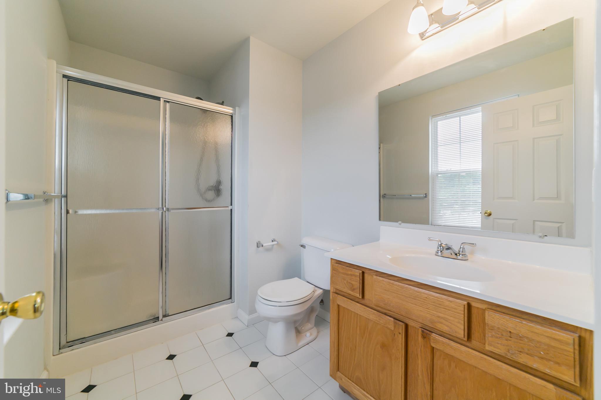 GLENSIDE - Residential