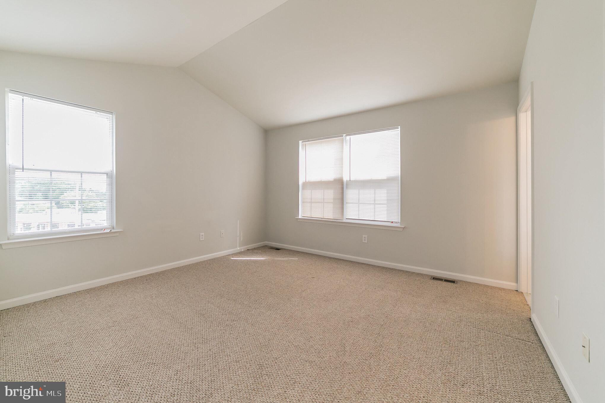 GLENSIDE - Residential