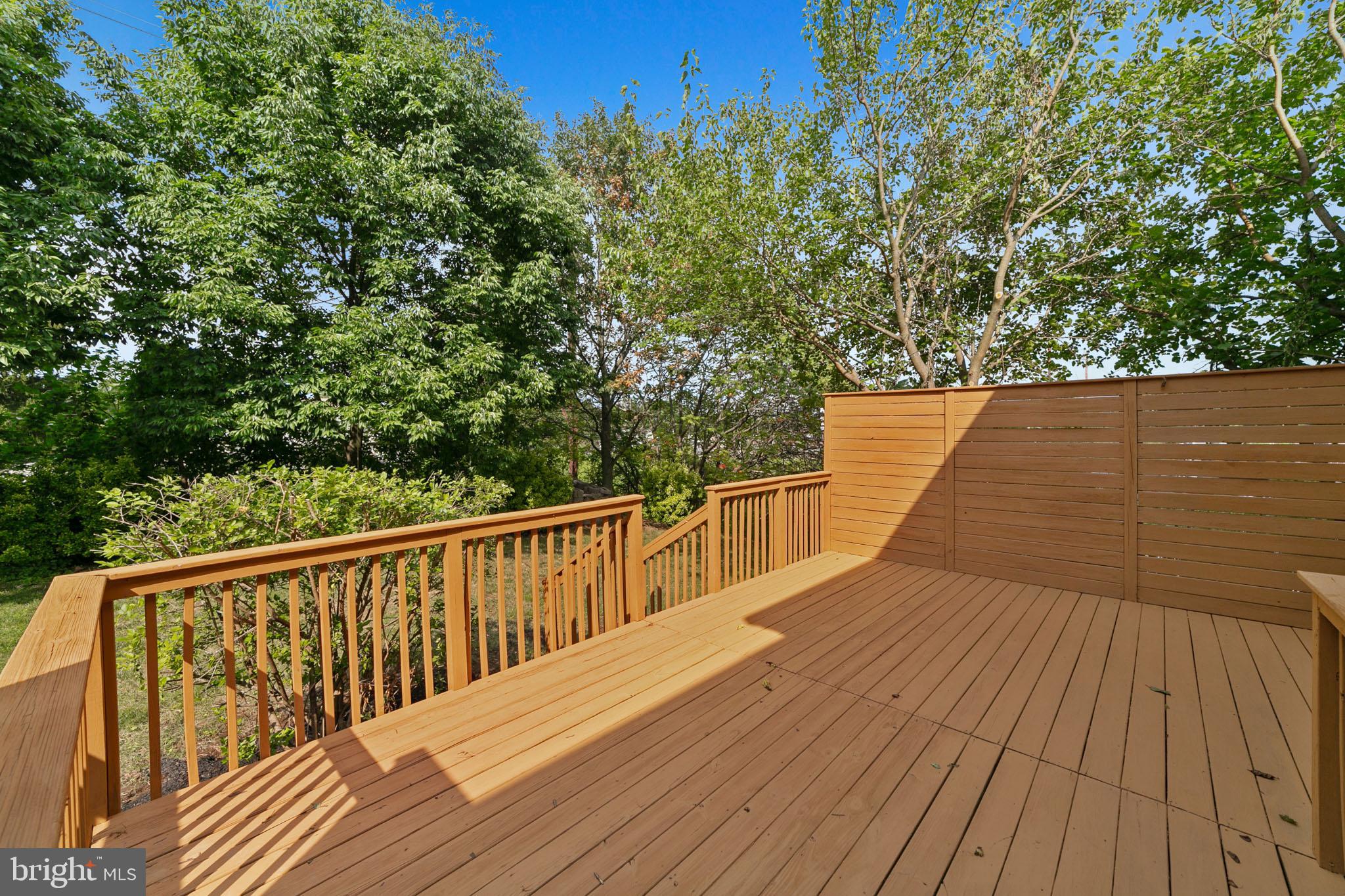 GLENSIDE - Residential