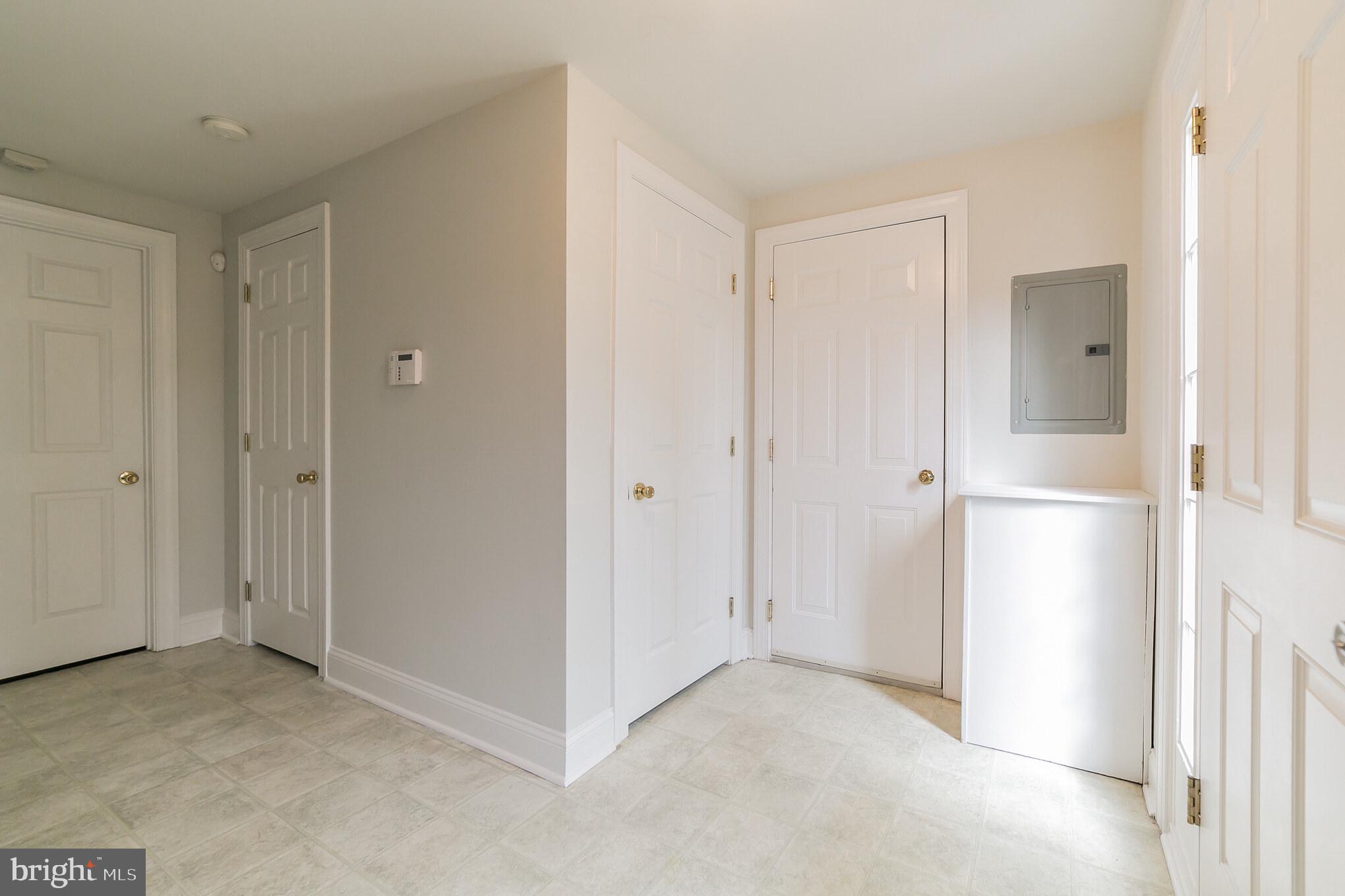 GLENSIDE - Residential