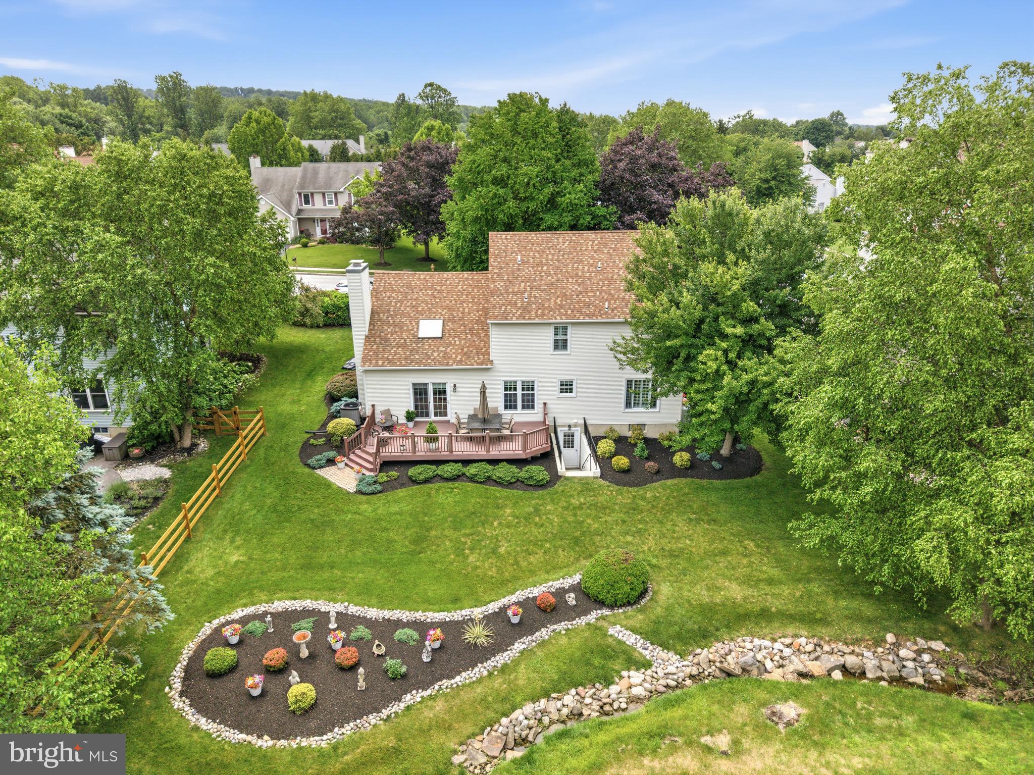 412 DEEP WILLOW DRIVE