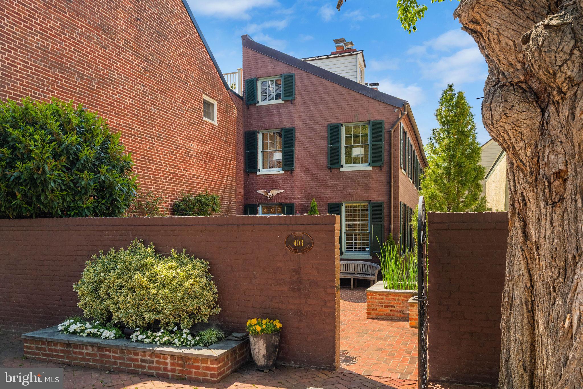 OLD TOWN - Residential