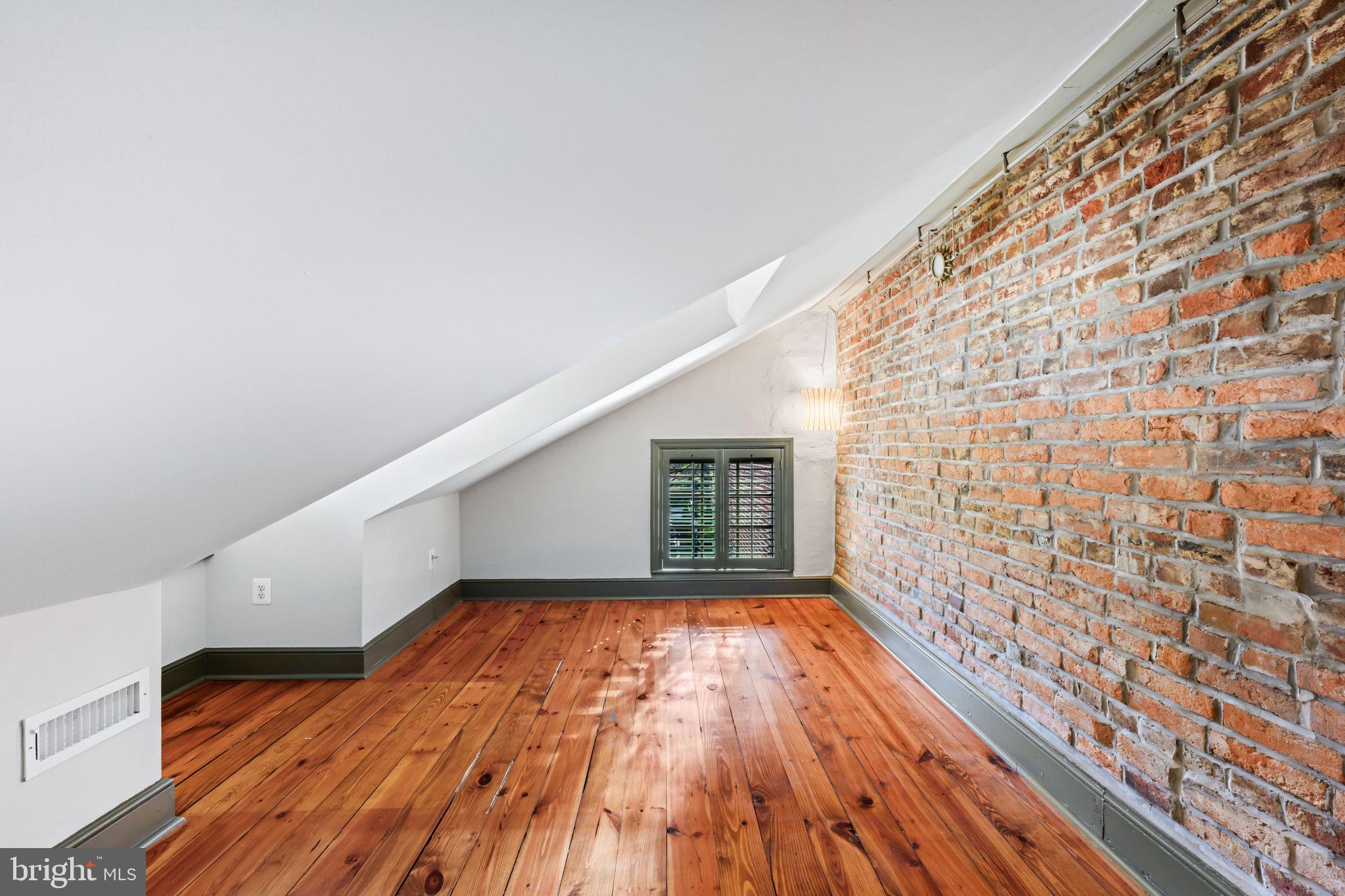 OLD TOWN - Residential