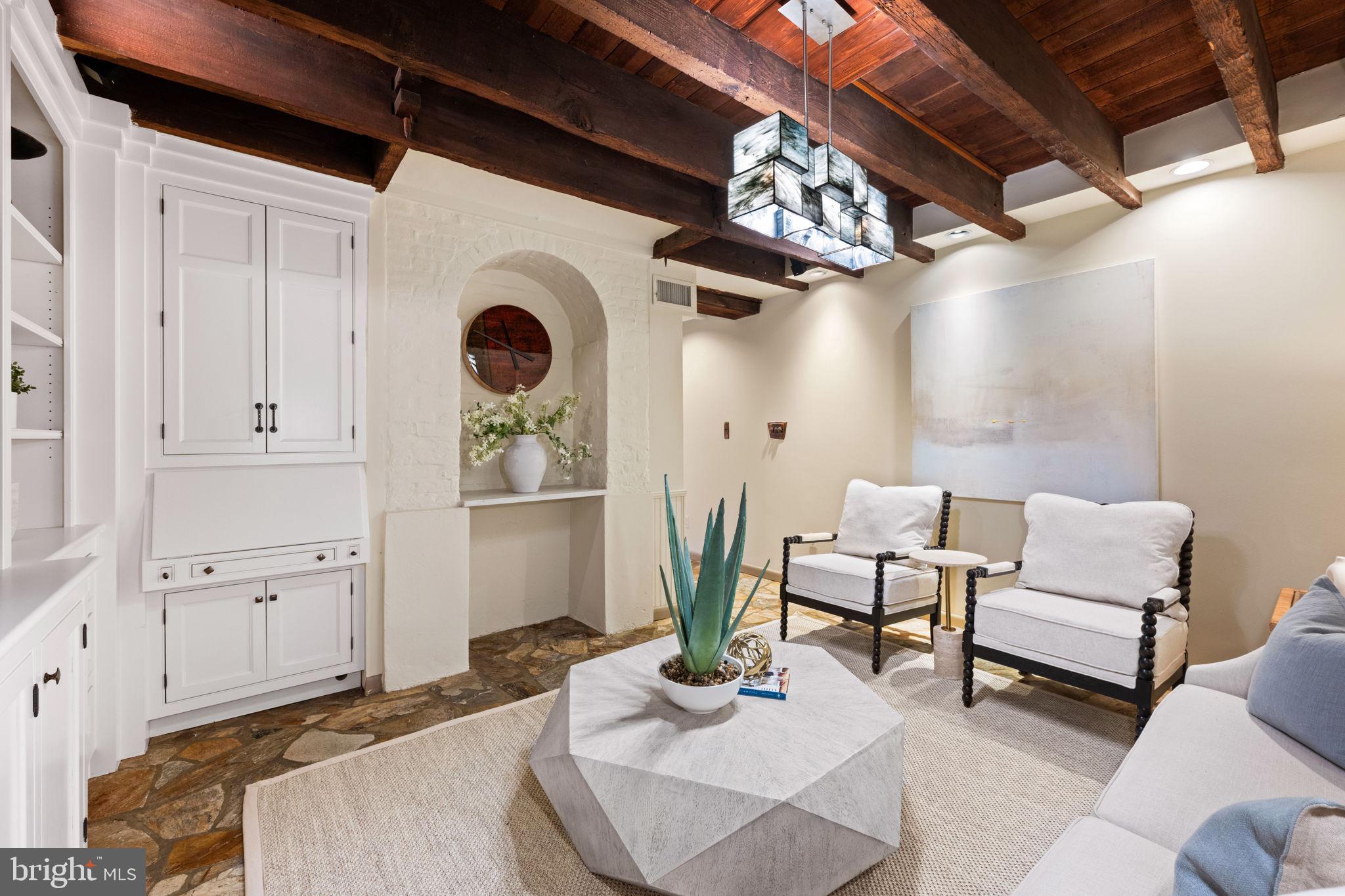 OLD TOWN - Residential