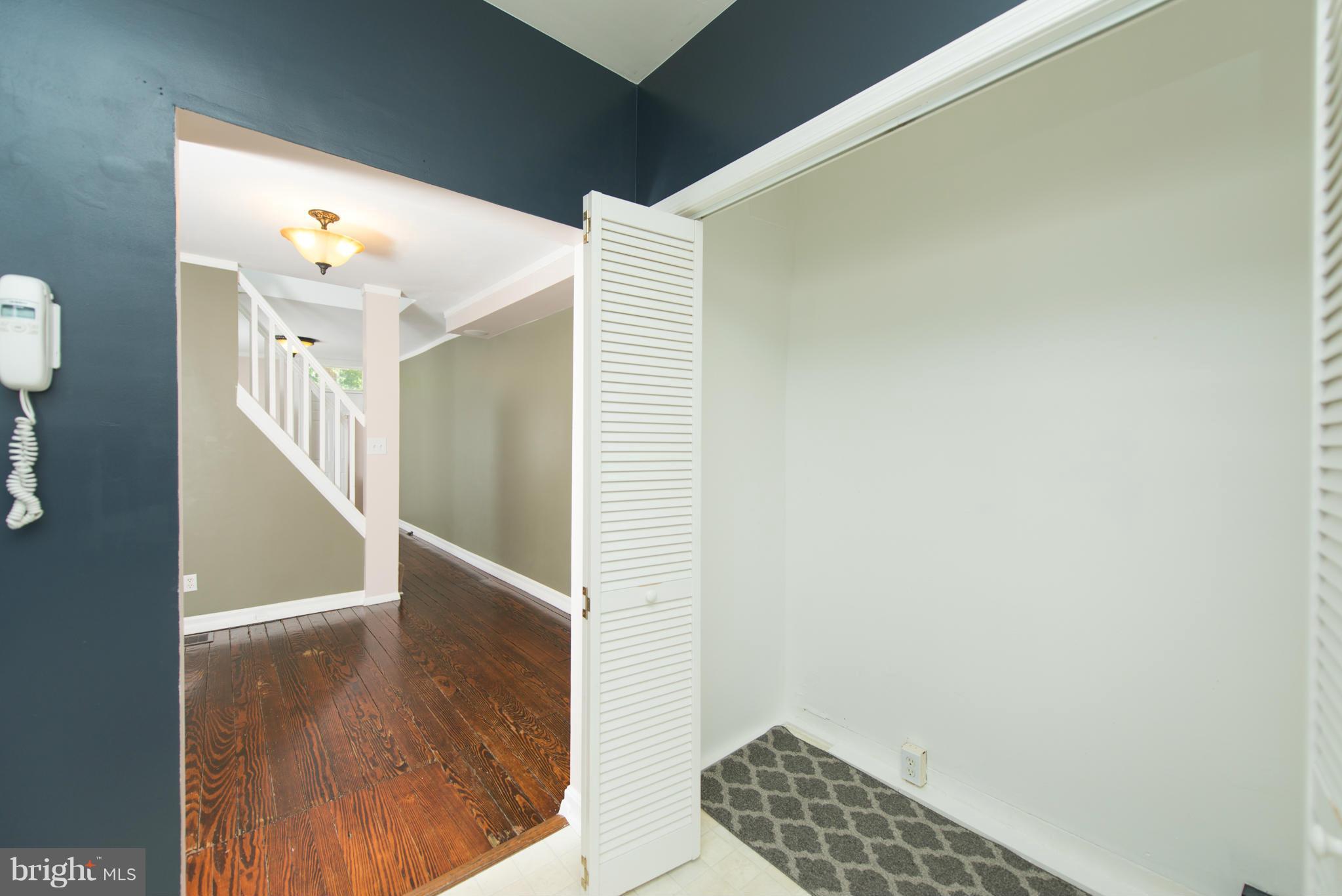 WASHINGTON VILLAGE - Residential