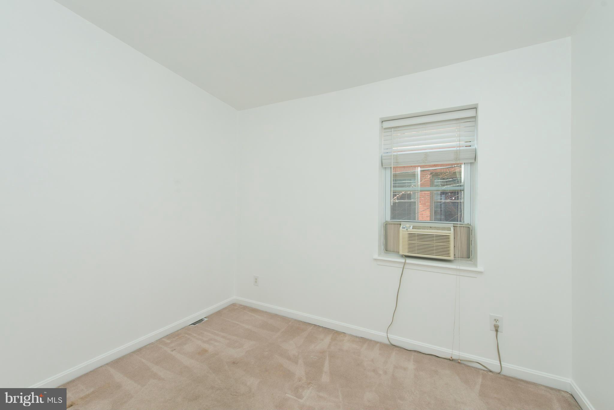 WASHINGTON VILLAGE - Residential