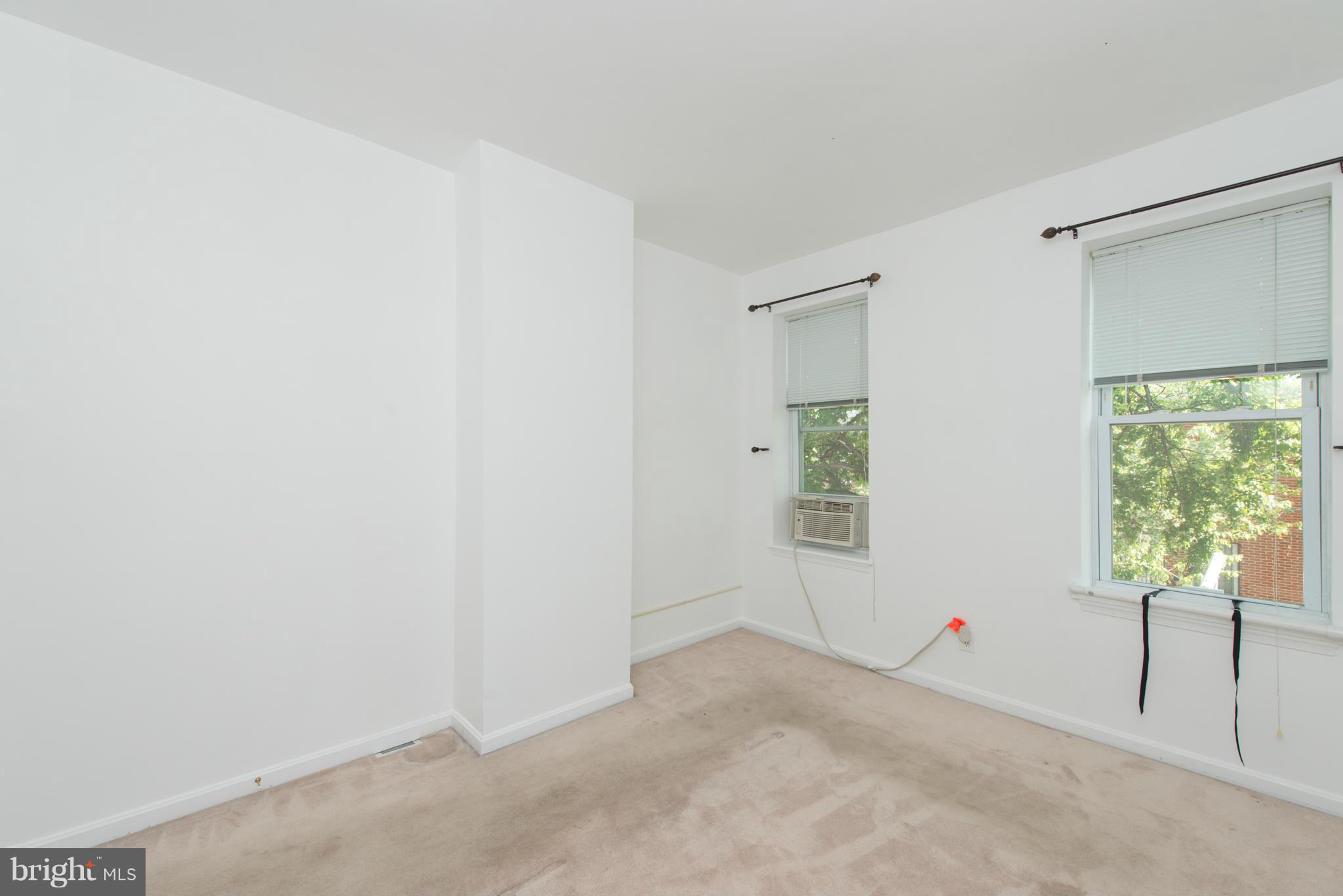 WASHINGTON VILLAGE - Residential