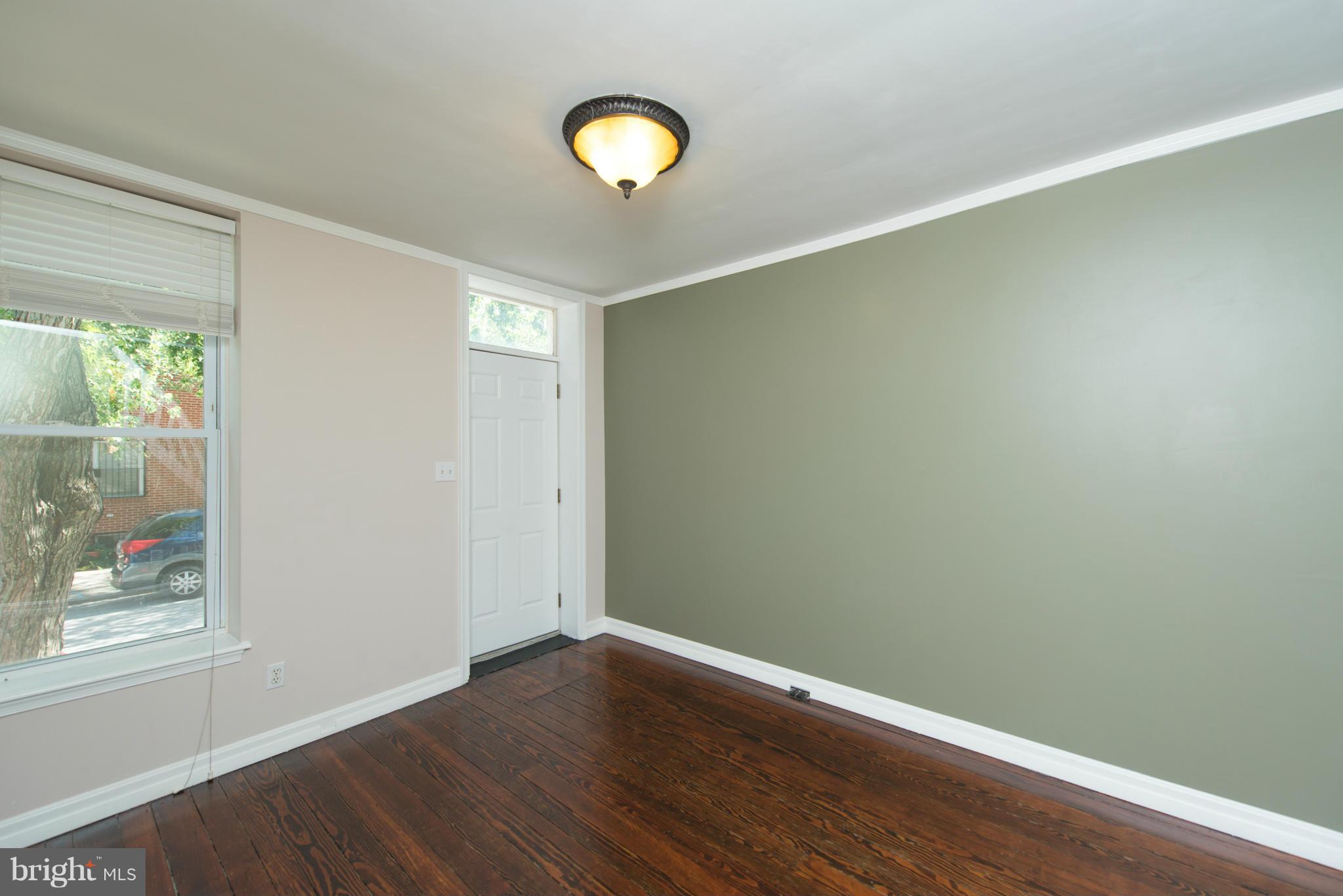 WASHINGTON VILLAGE - Residential