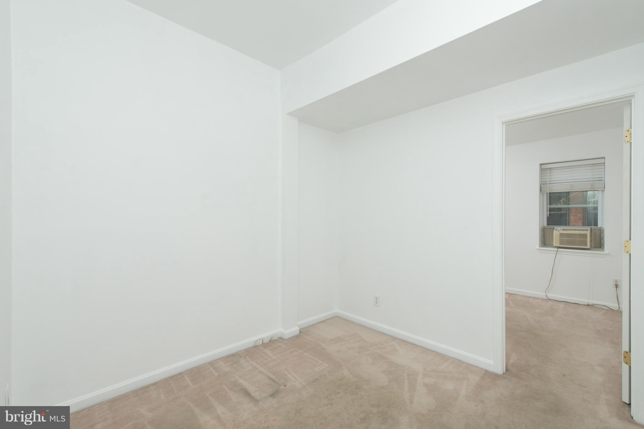 WASHINGTON VILLAGE - Residential