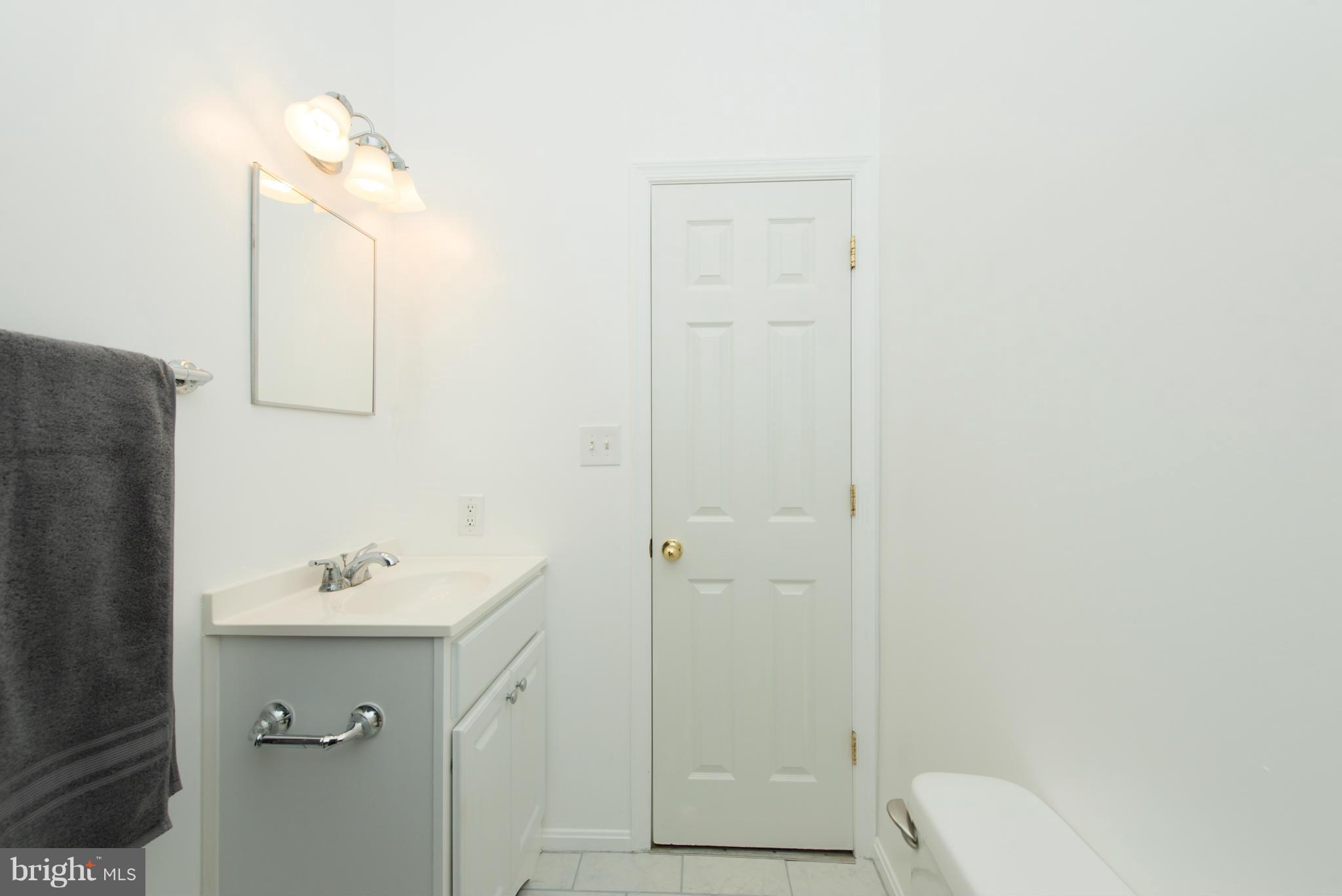 WASHINGTON VILLAGE - Residential