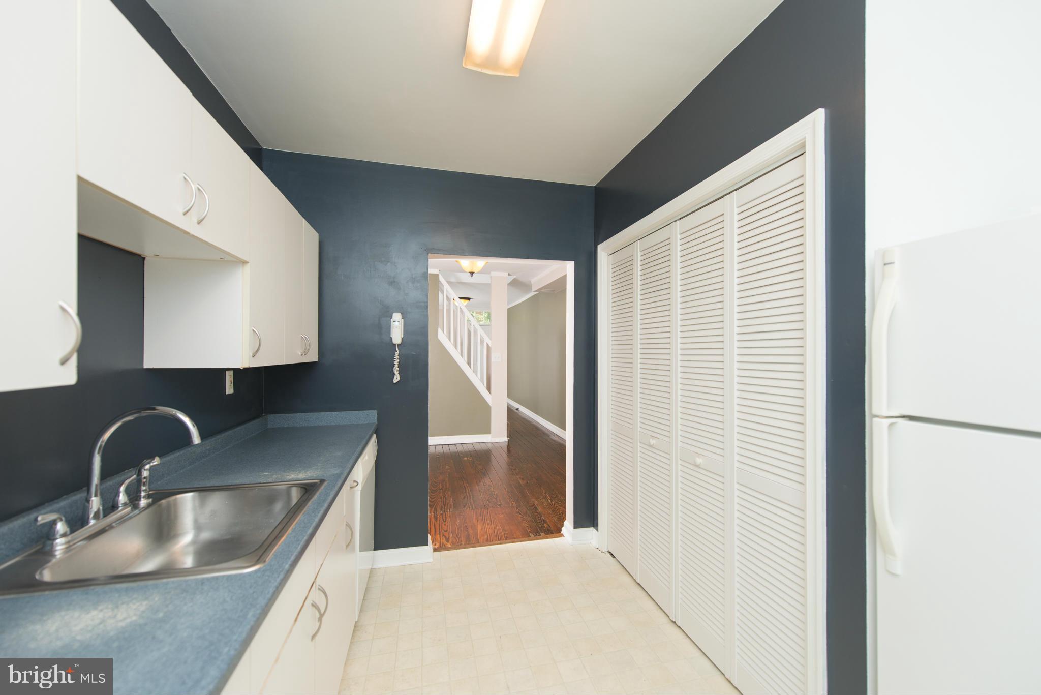 WASHINGTON VILLAGE - Residential