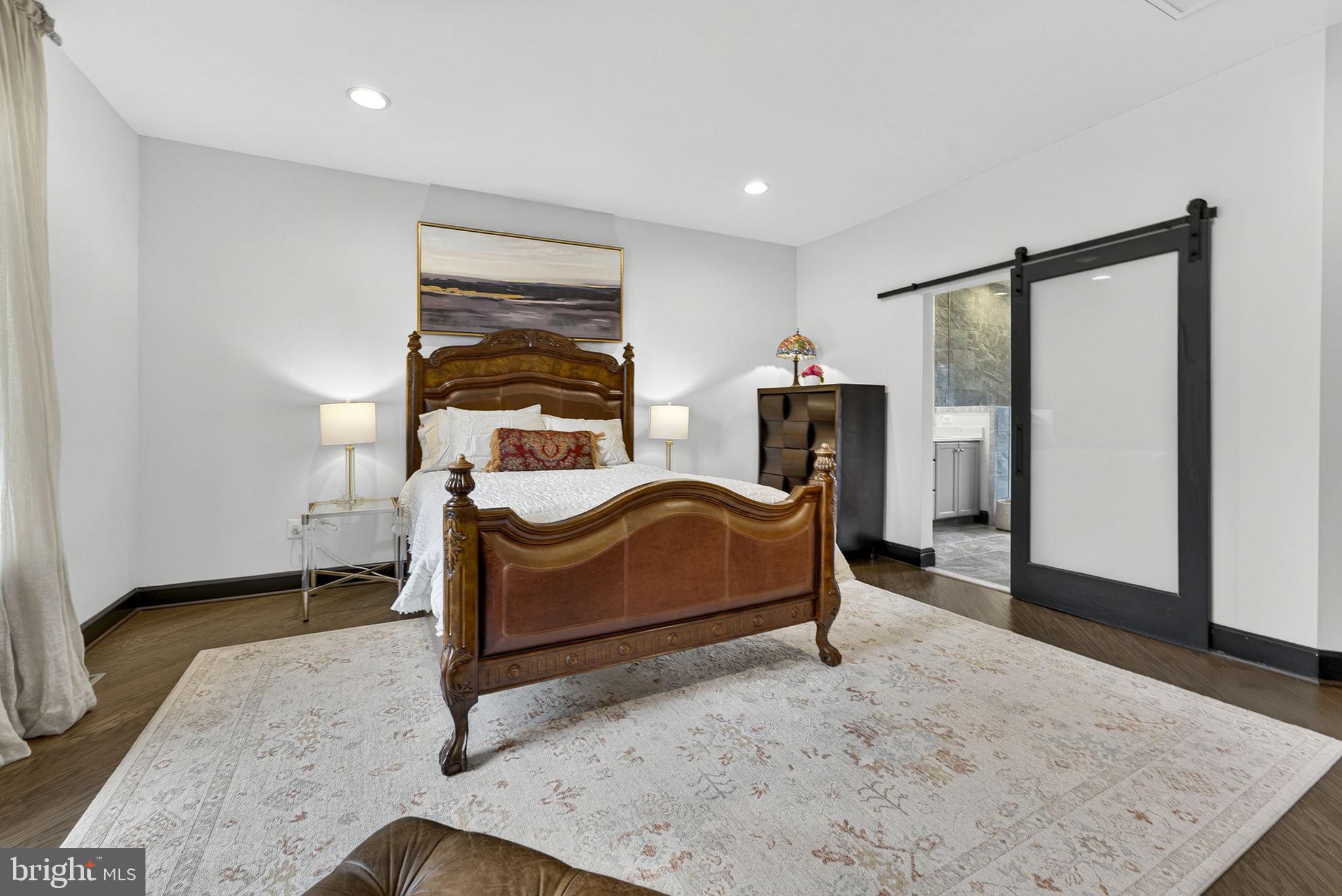 BRAMBLETON TOWN CENTER - Residential