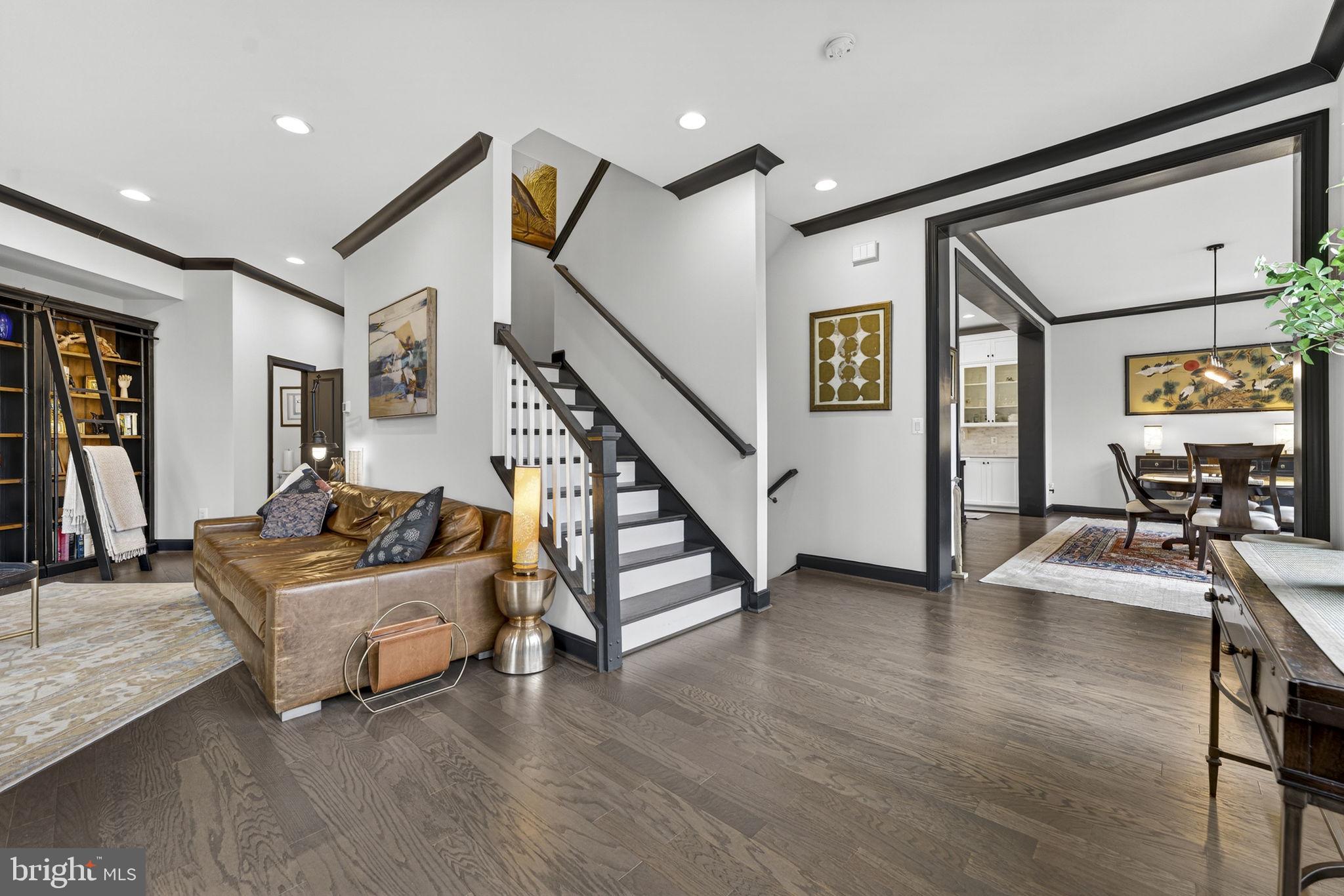 BRAMBLETON TOWN CENTER - Residential