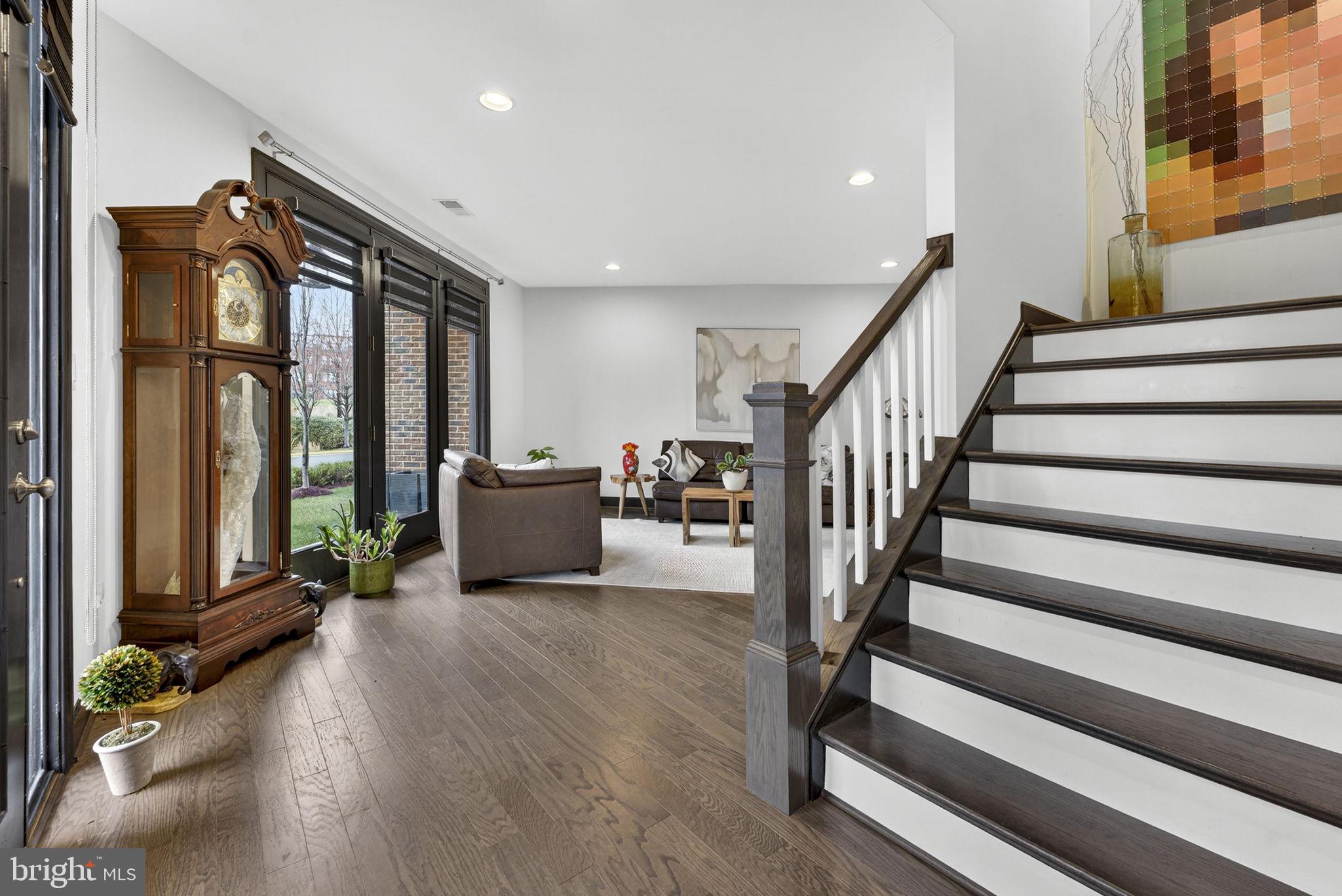 BRAMBLETON TOWN CENTER - Residential