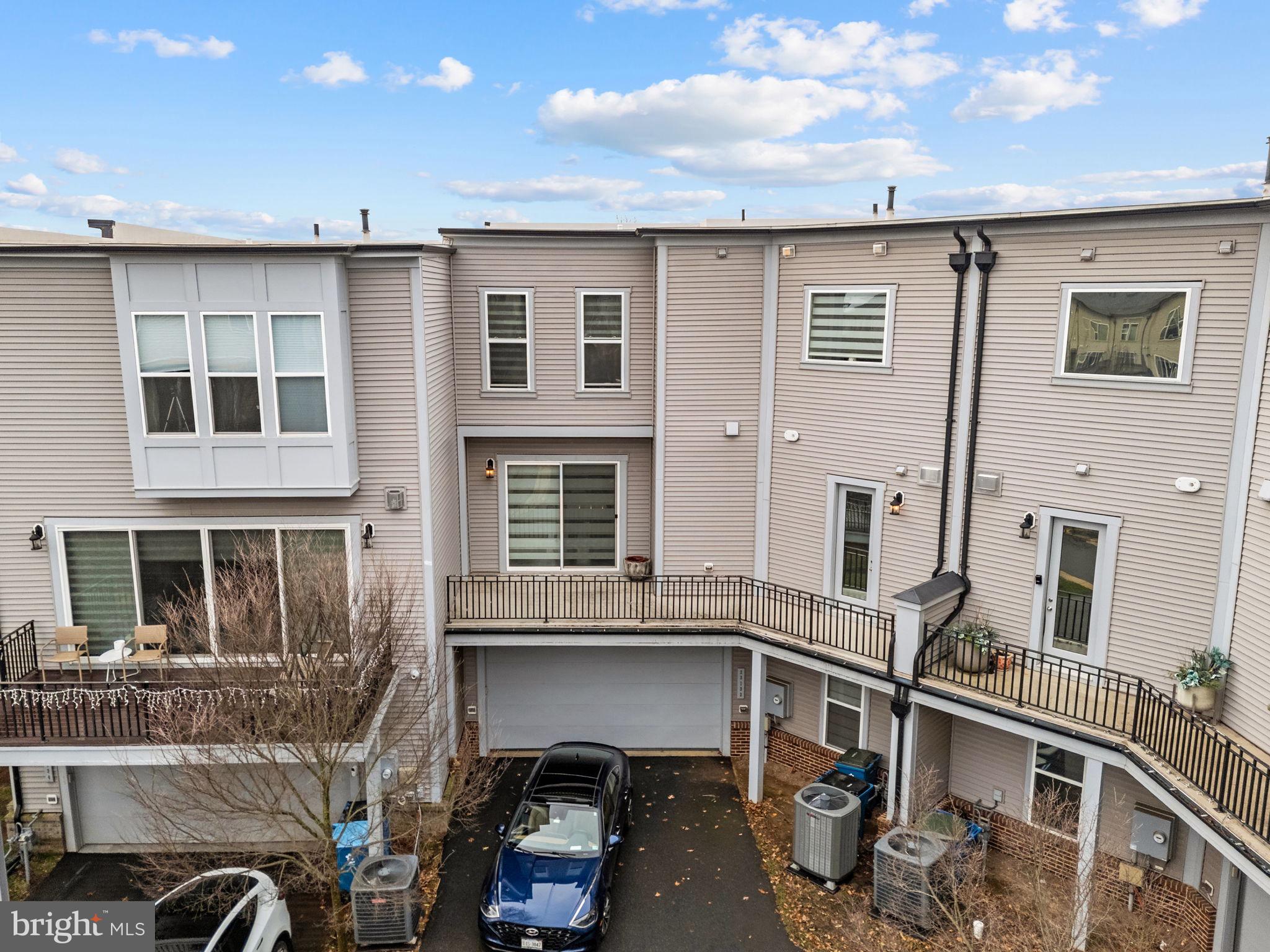 BRAMBLETON TOWN CENTER - Residential