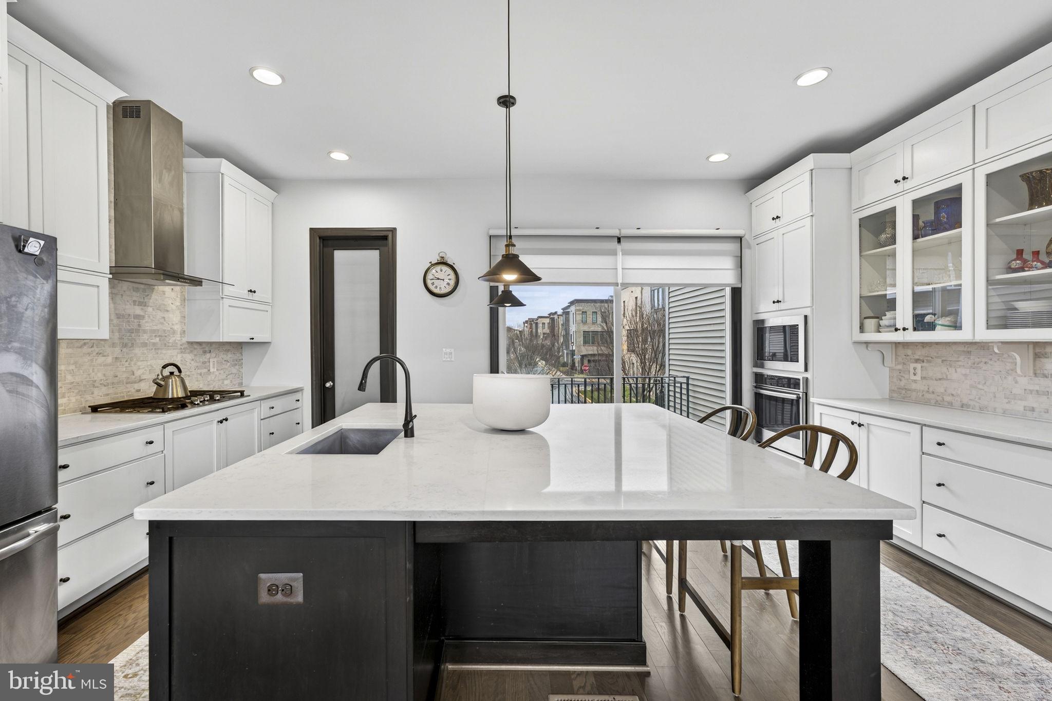 BRAMBLETON TOWN CENTER - Residential