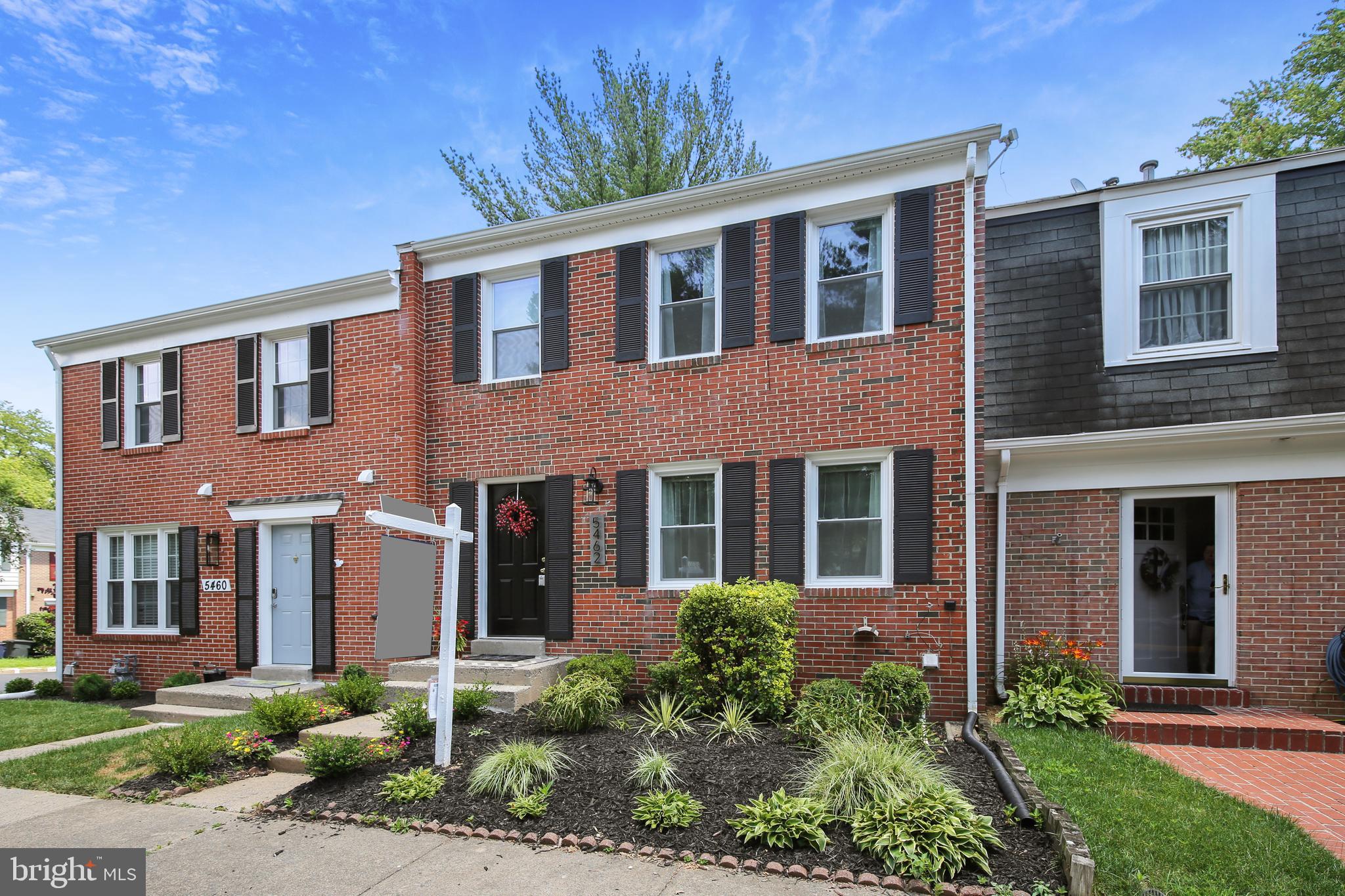 LAKE BRADDOCK - Residential