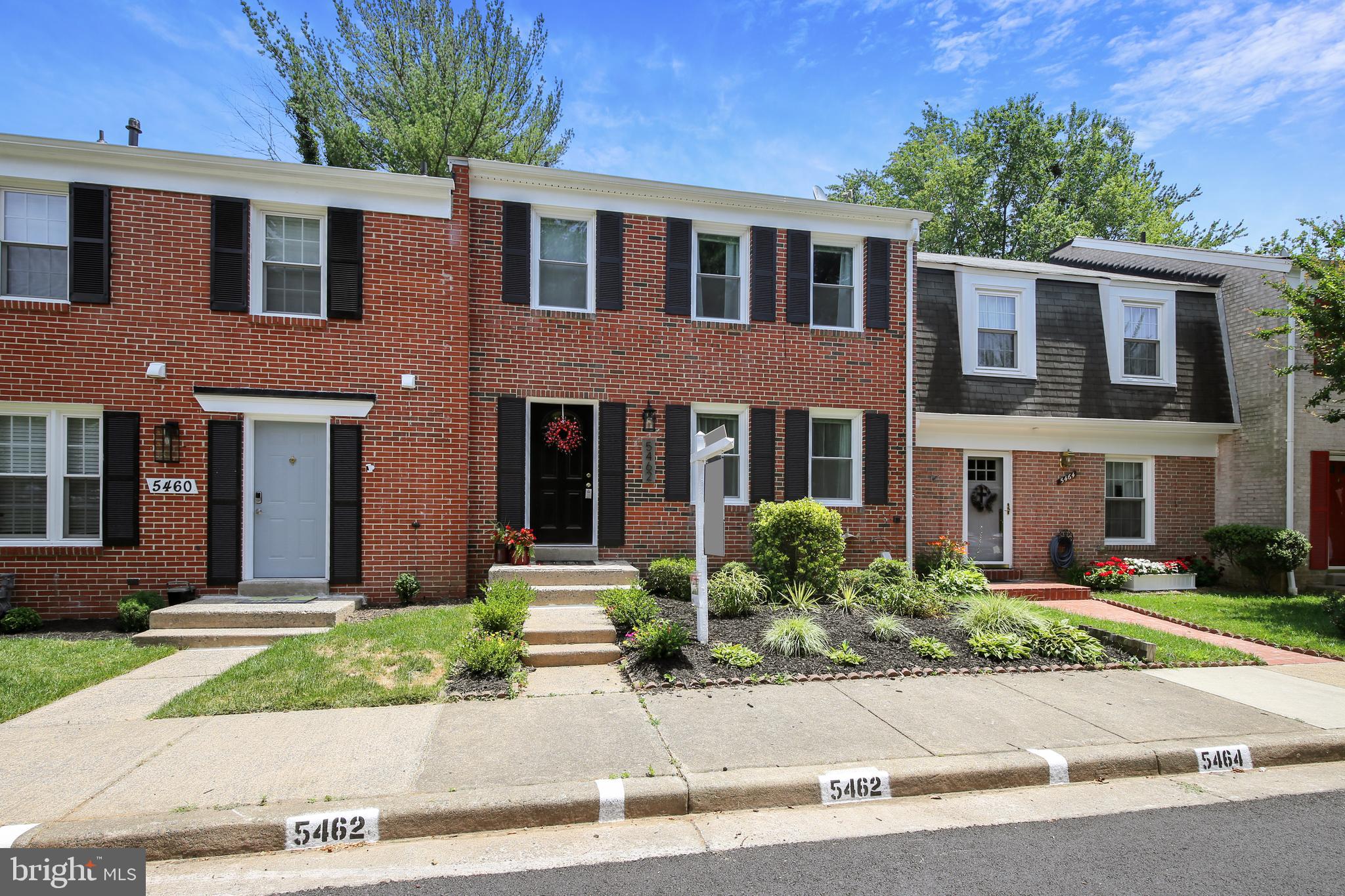 LAKE BRADDOCK - Residential