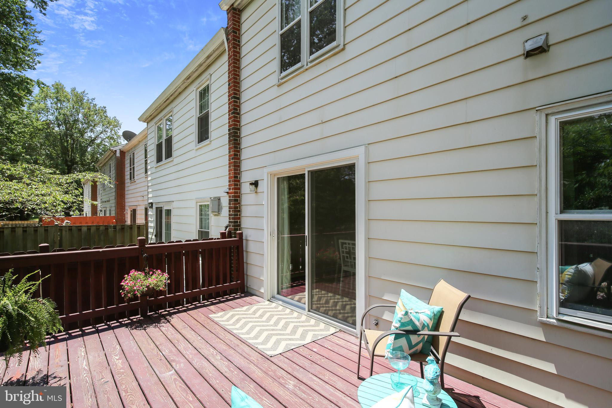 LAKE BRADDOCK - Residential