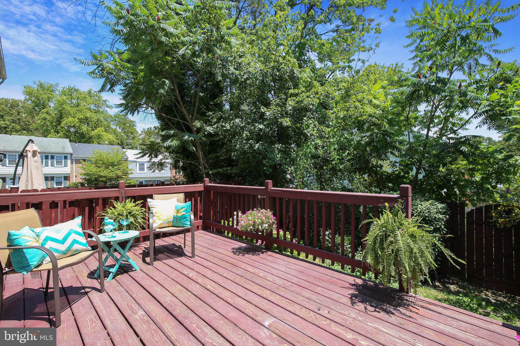 LAKE BRADDOCK - Residential