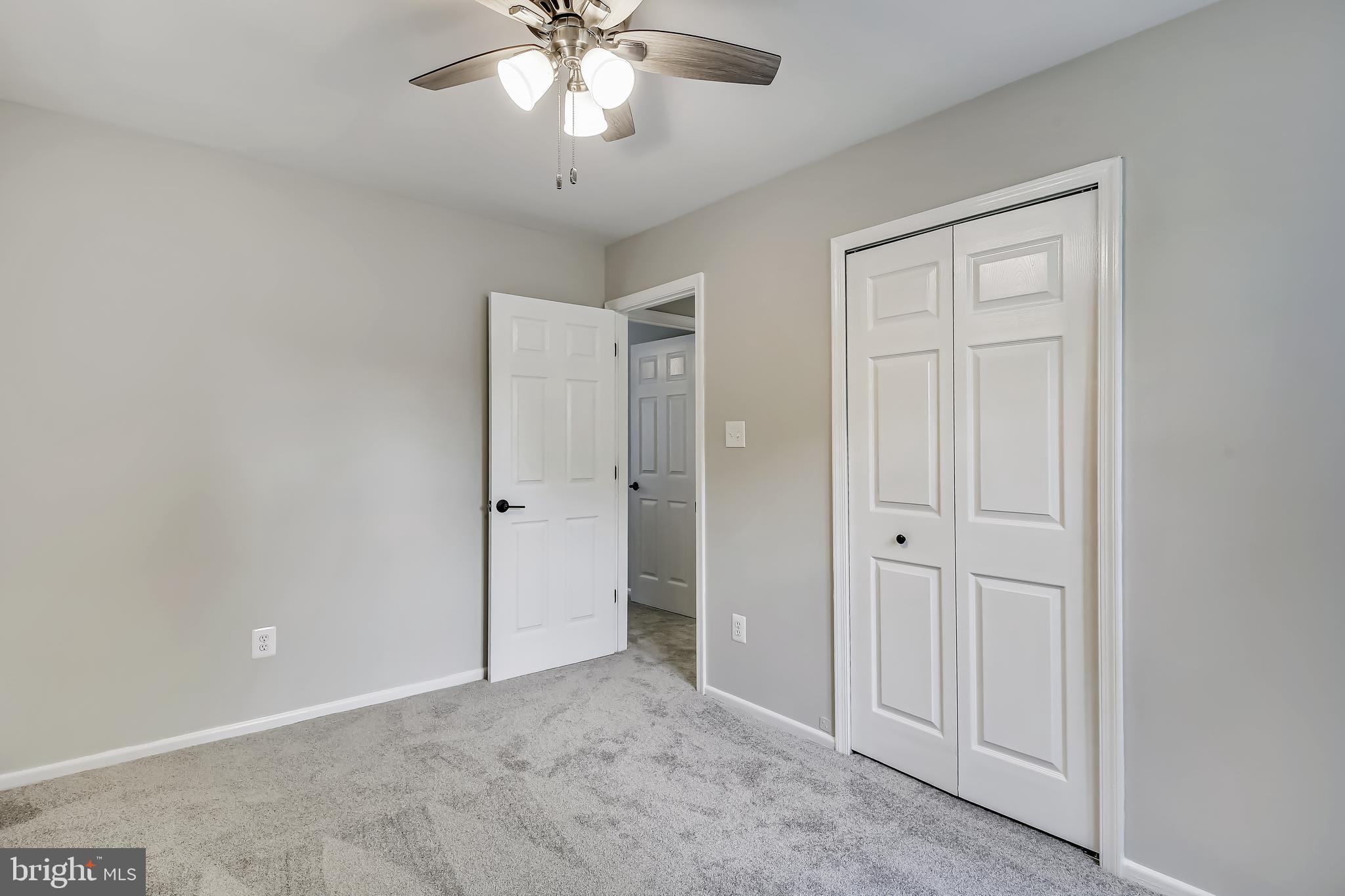 LAKE BRADDOCK - Residential