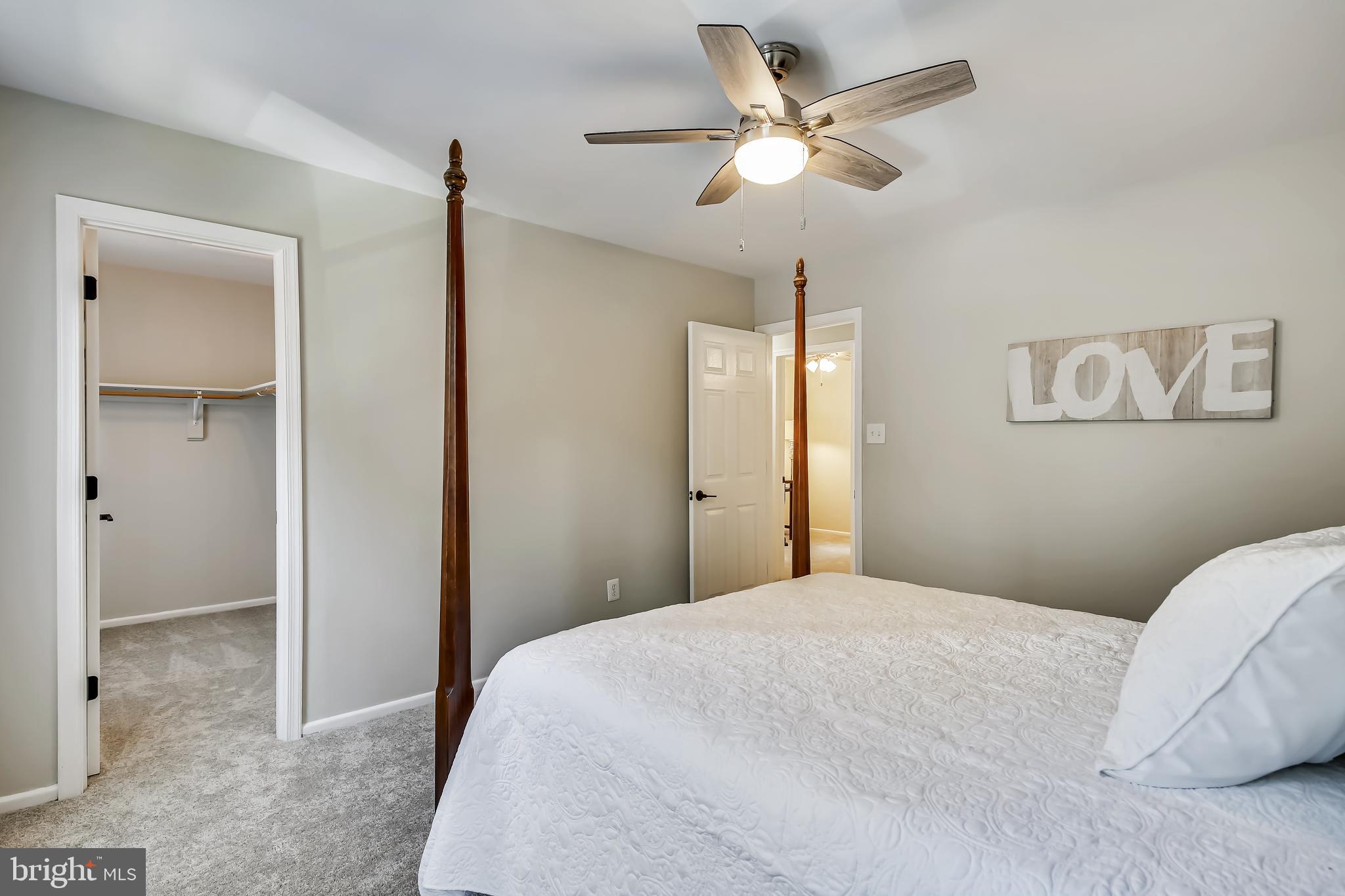 LAKE BRADDOCK - Residential