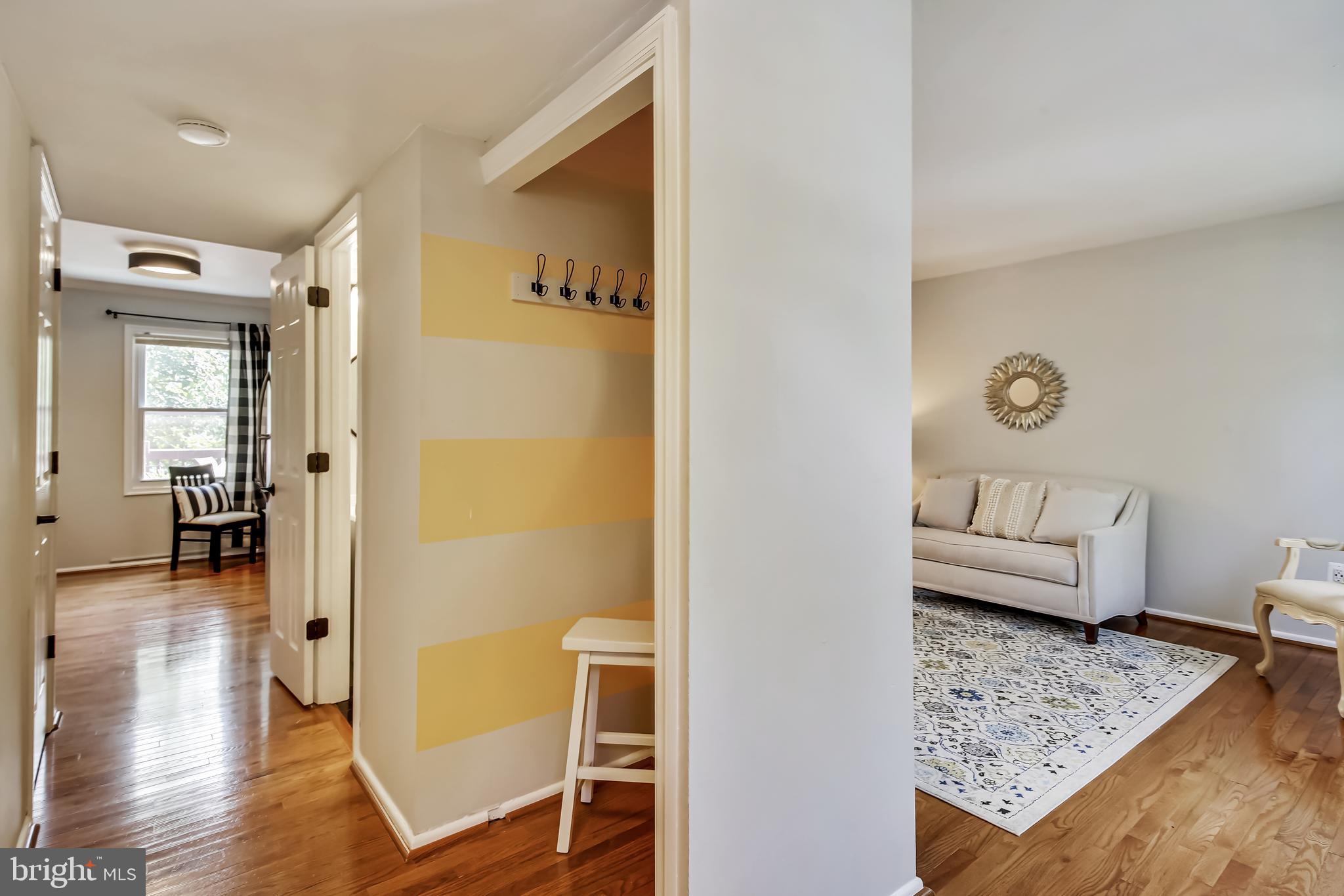 LAKE BRADDOCK - Residential