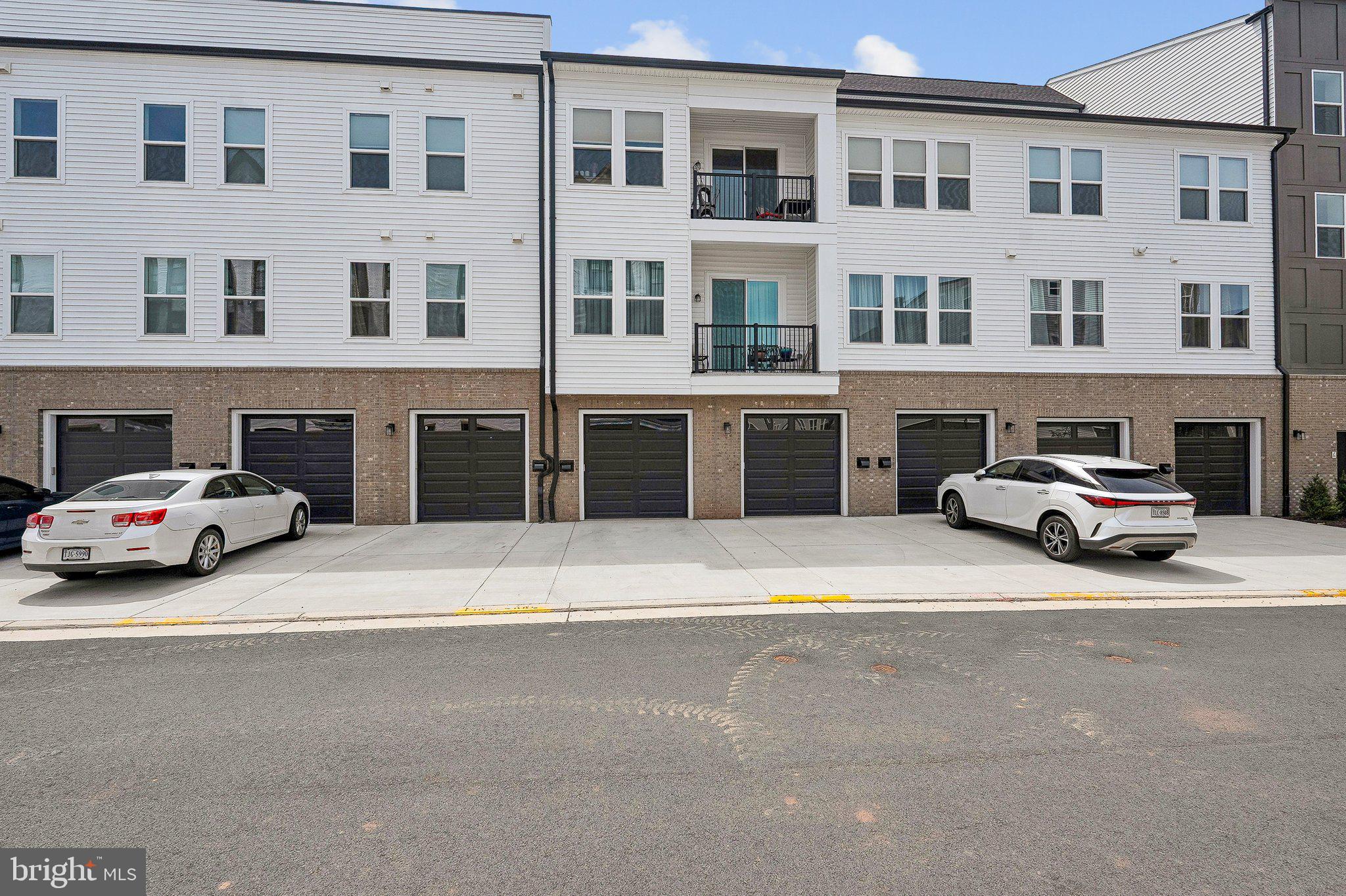 42874 FIREFLY SONATA TERRACE 107