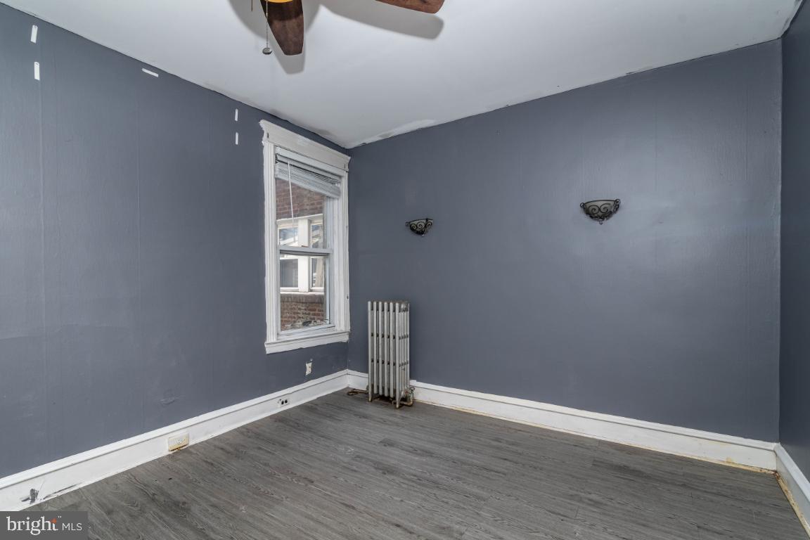 WEST OAK LANE - Residential