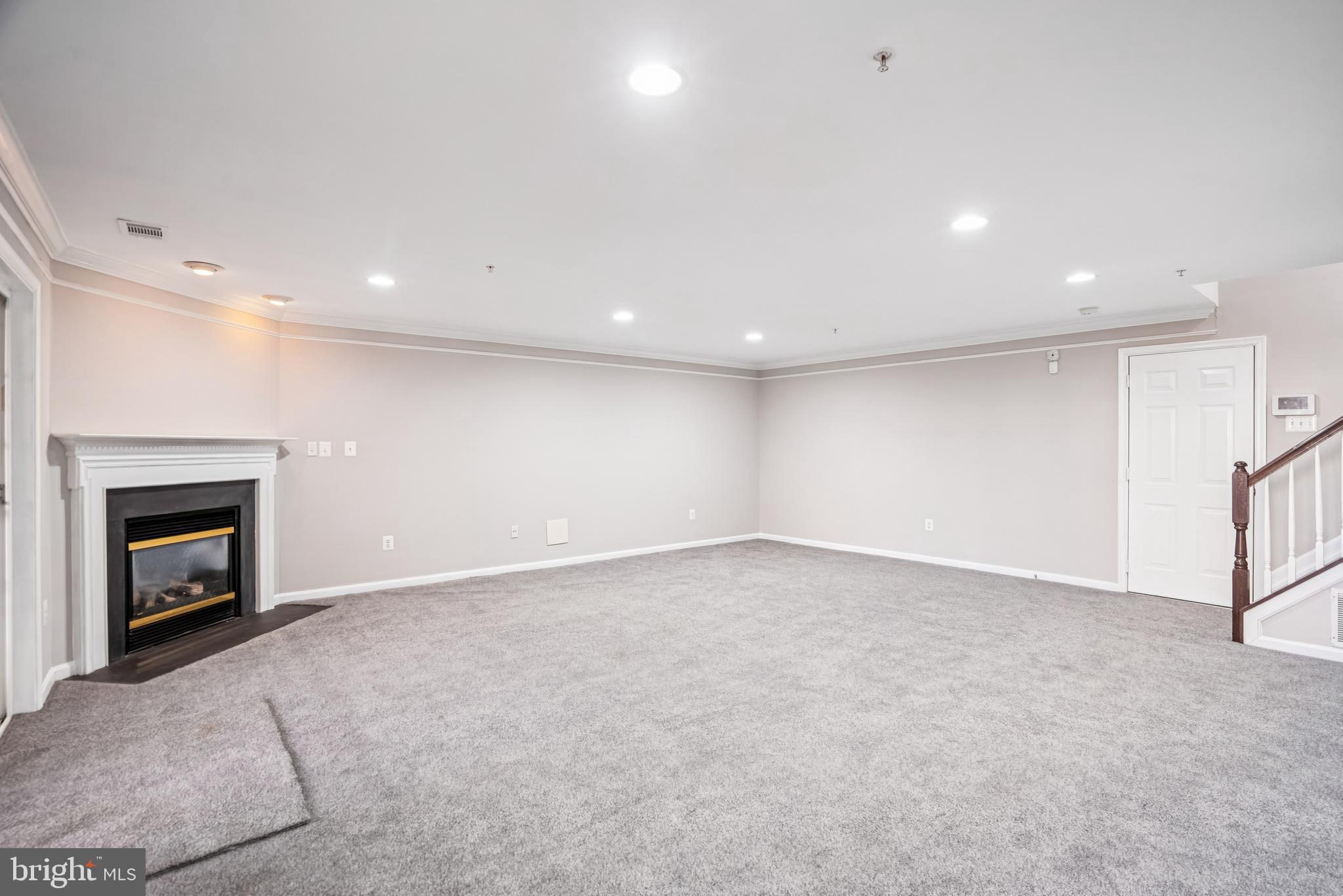 CHARWOOD VILLAGE-PLAT 1> - Residential