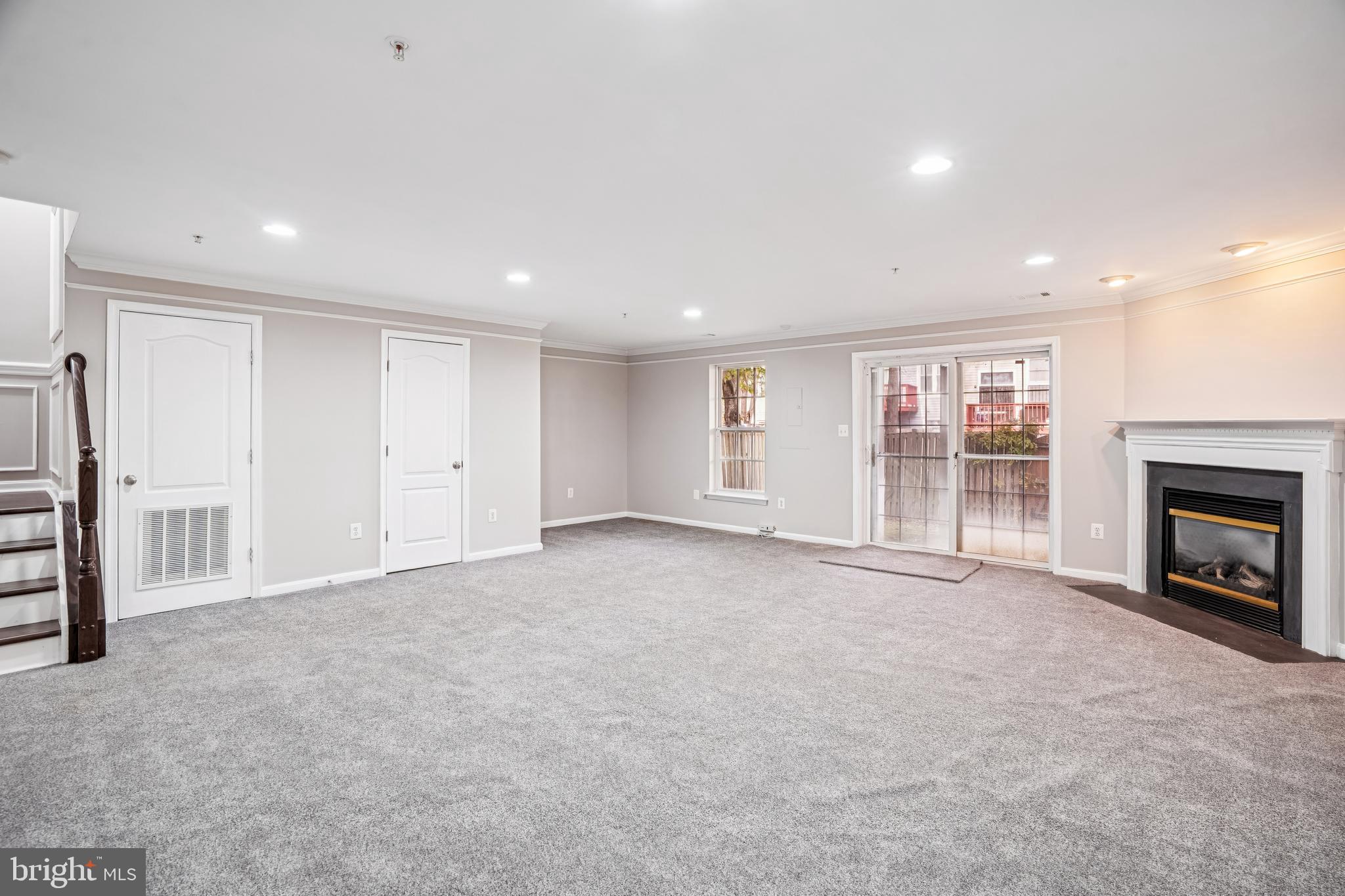 CHARWOOD VILLAGE-PLAT 1> - Residential