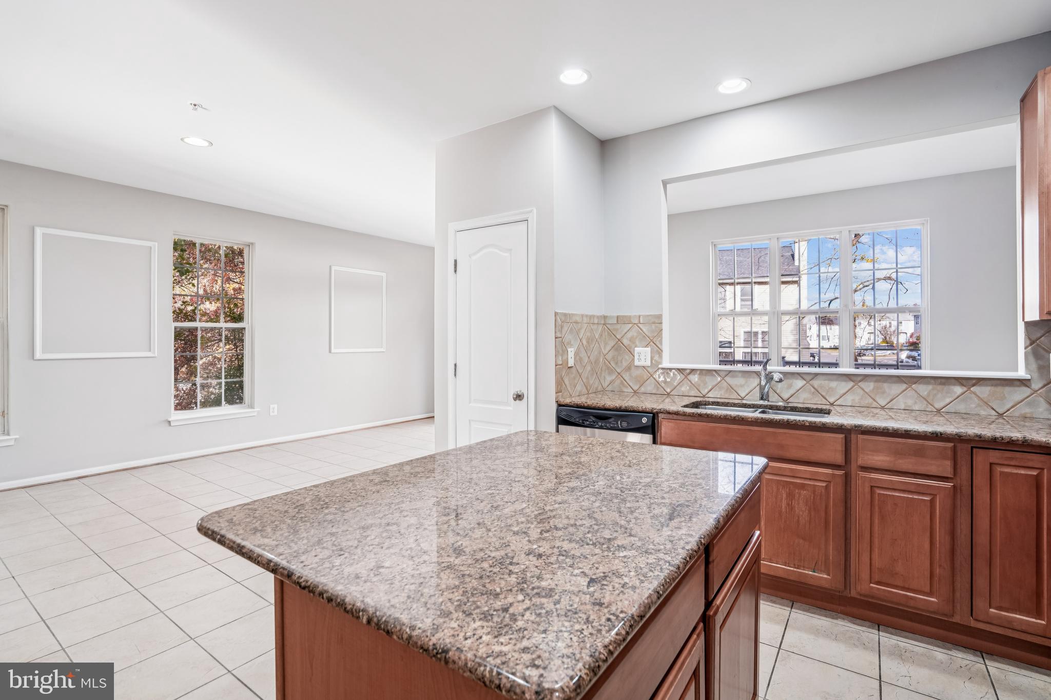 CHARWOOD VILLAGE-PLAT 1> - Residential