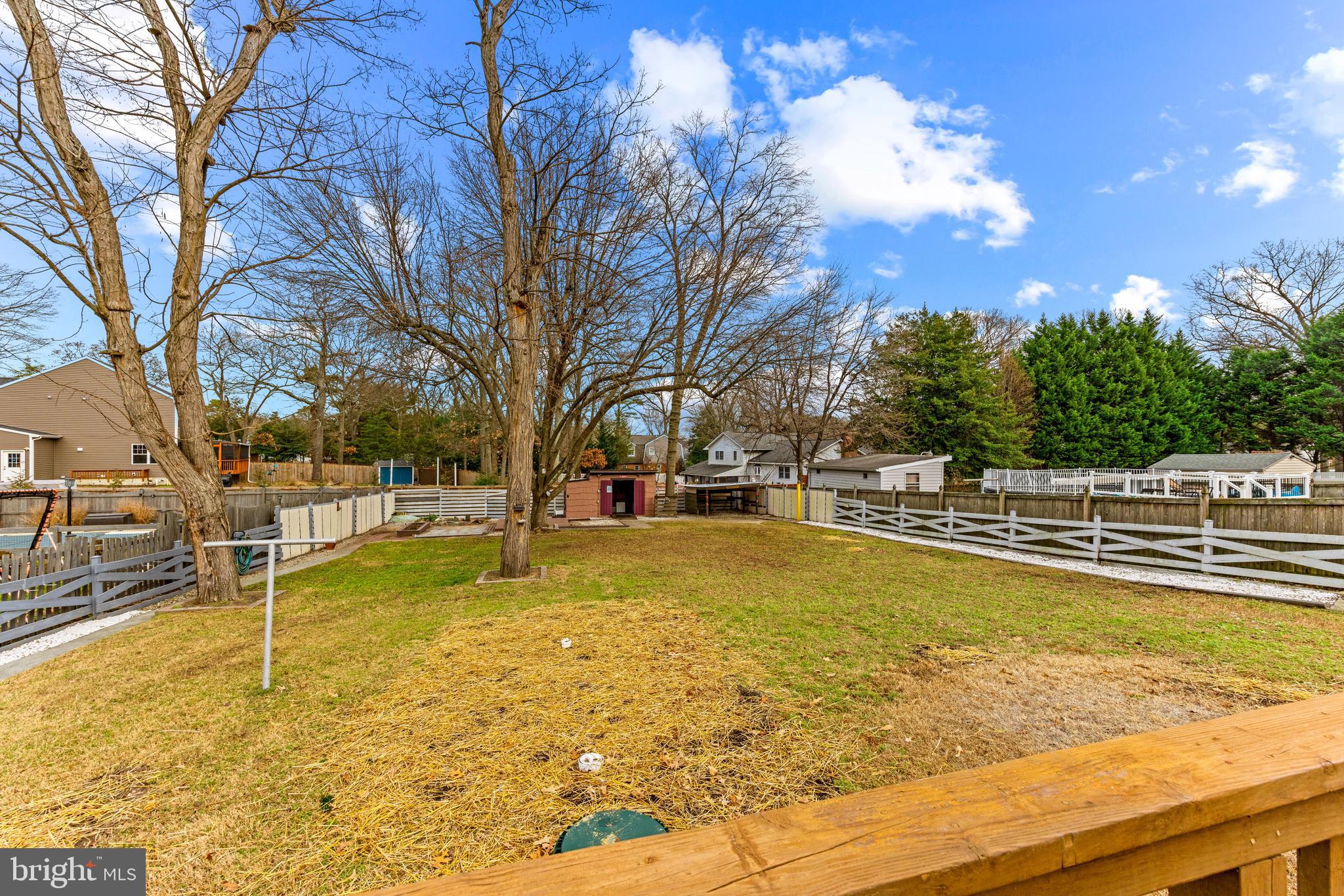 HUNTERS HARBOR - Residential