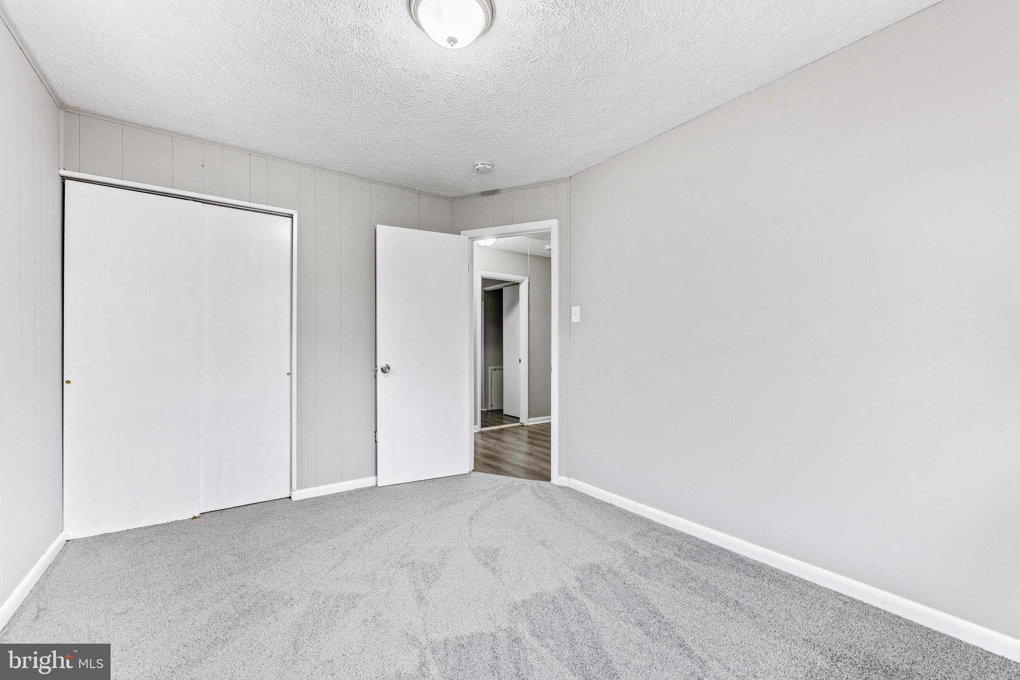 HUNTERS HARBOR - Residential