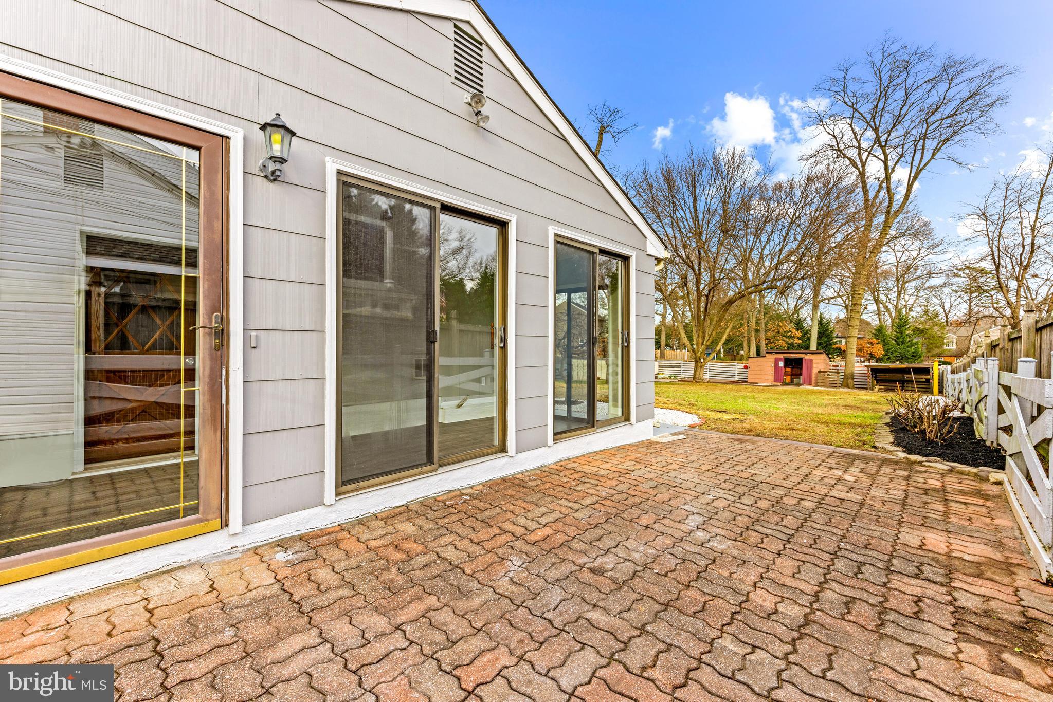 HUNTERS HARBOR - Residential