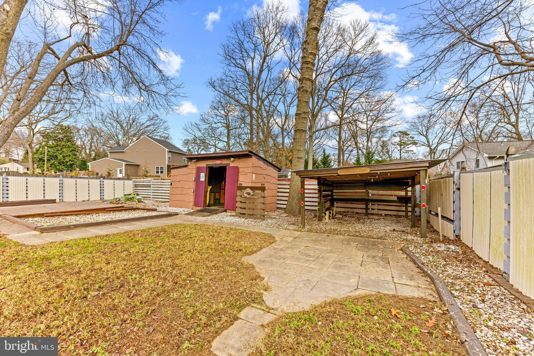 HUNTERS HARBOR - Residential