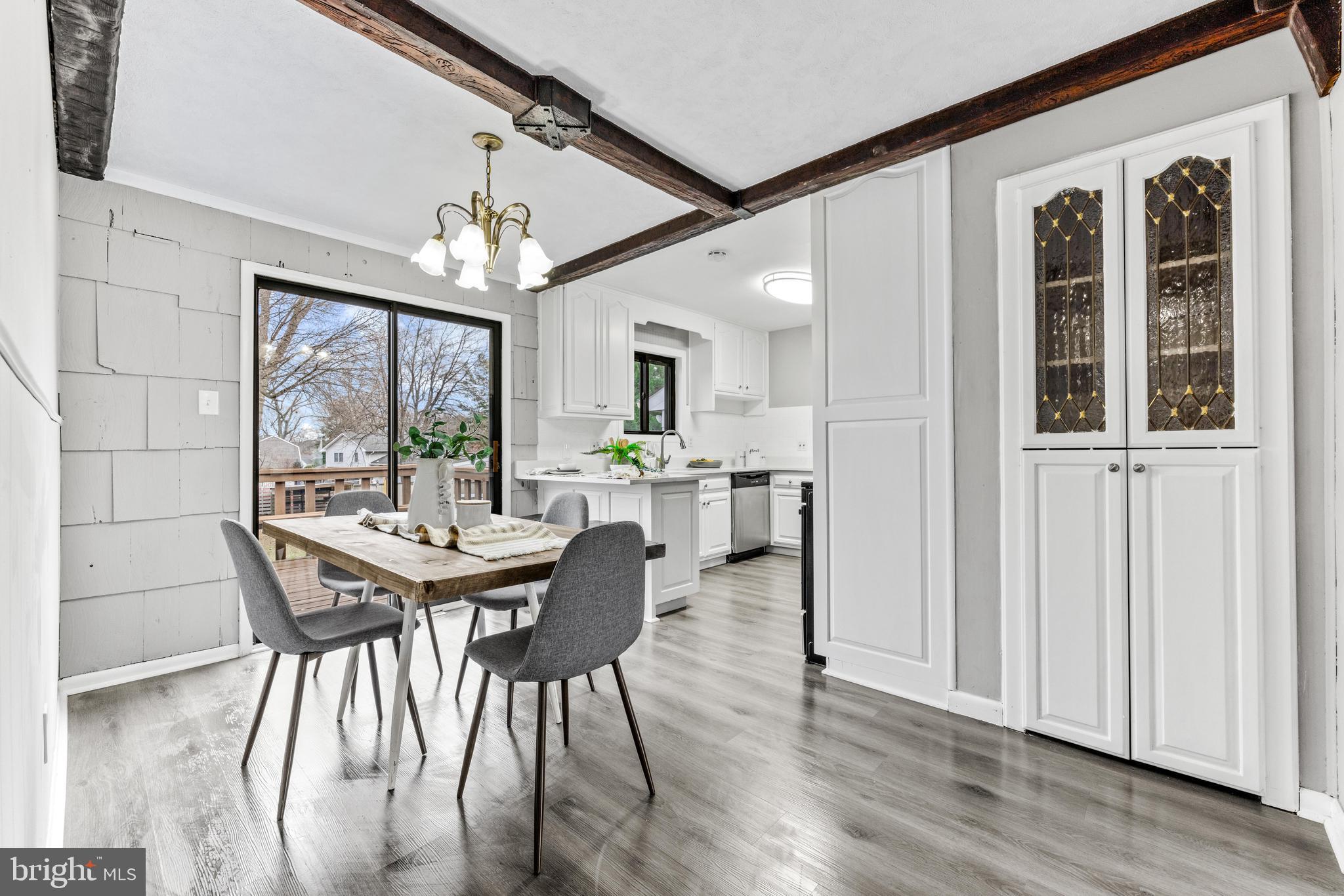 HUNTERS HARBOR - Residential