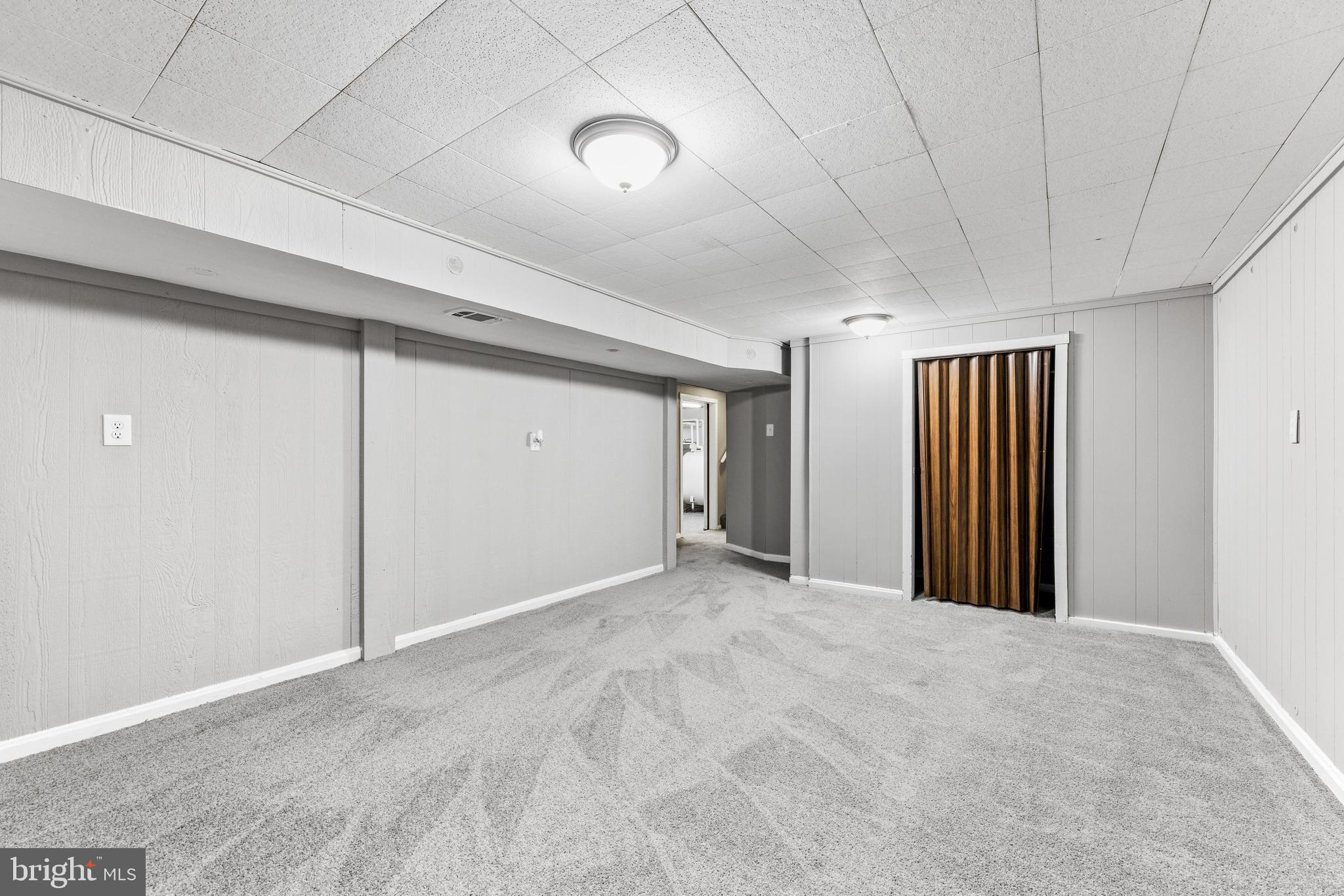 HUNTERS HARBOR - Residential