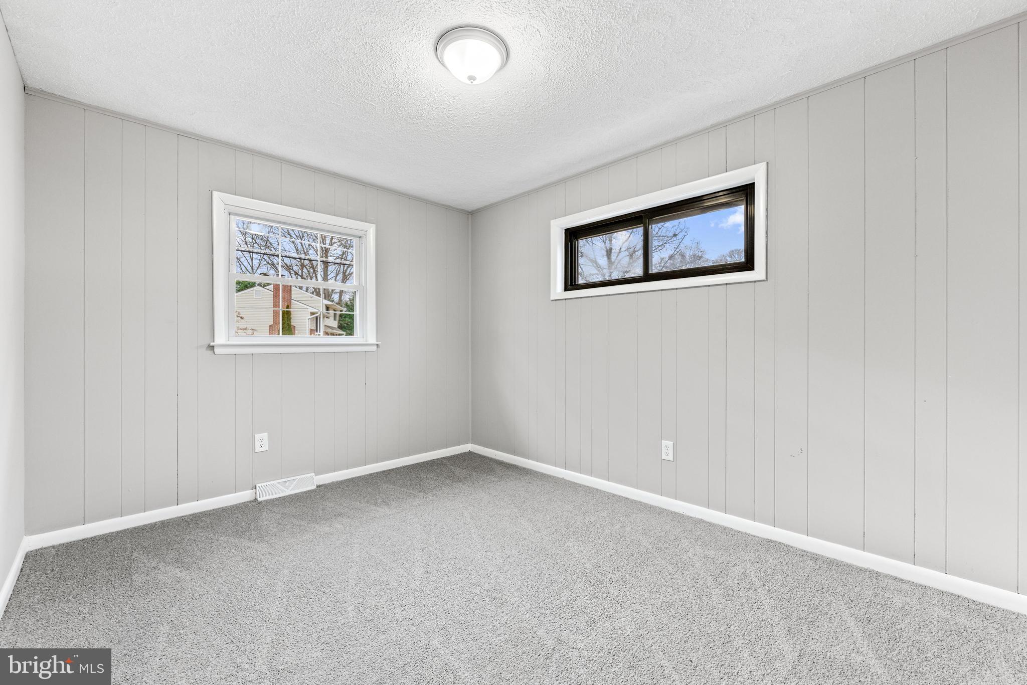 HUNTERS HARBOR - Residential