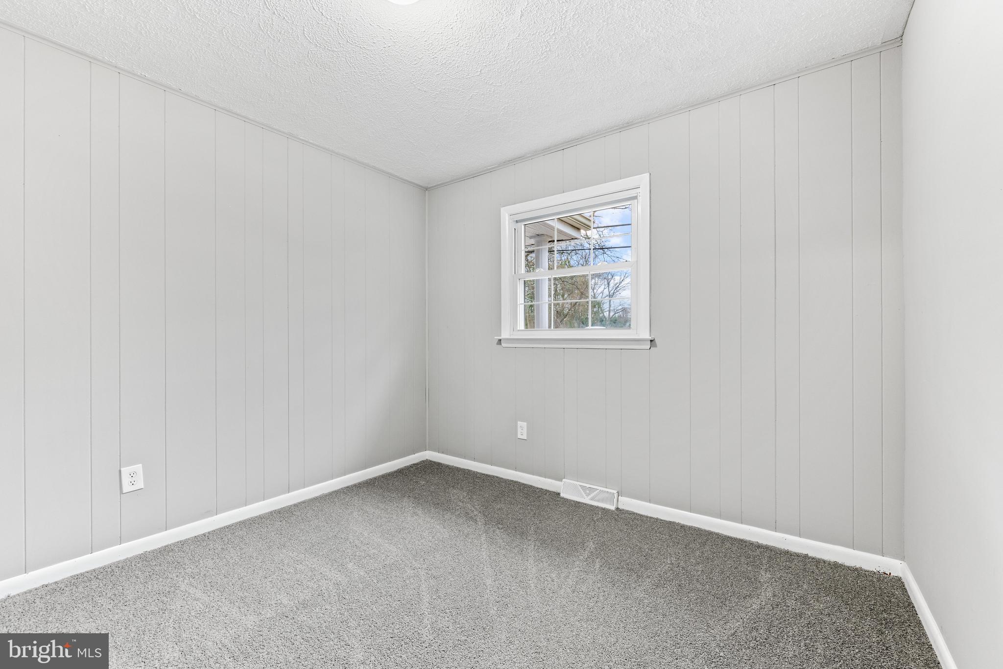 HUNTERS HARBOR - Residential