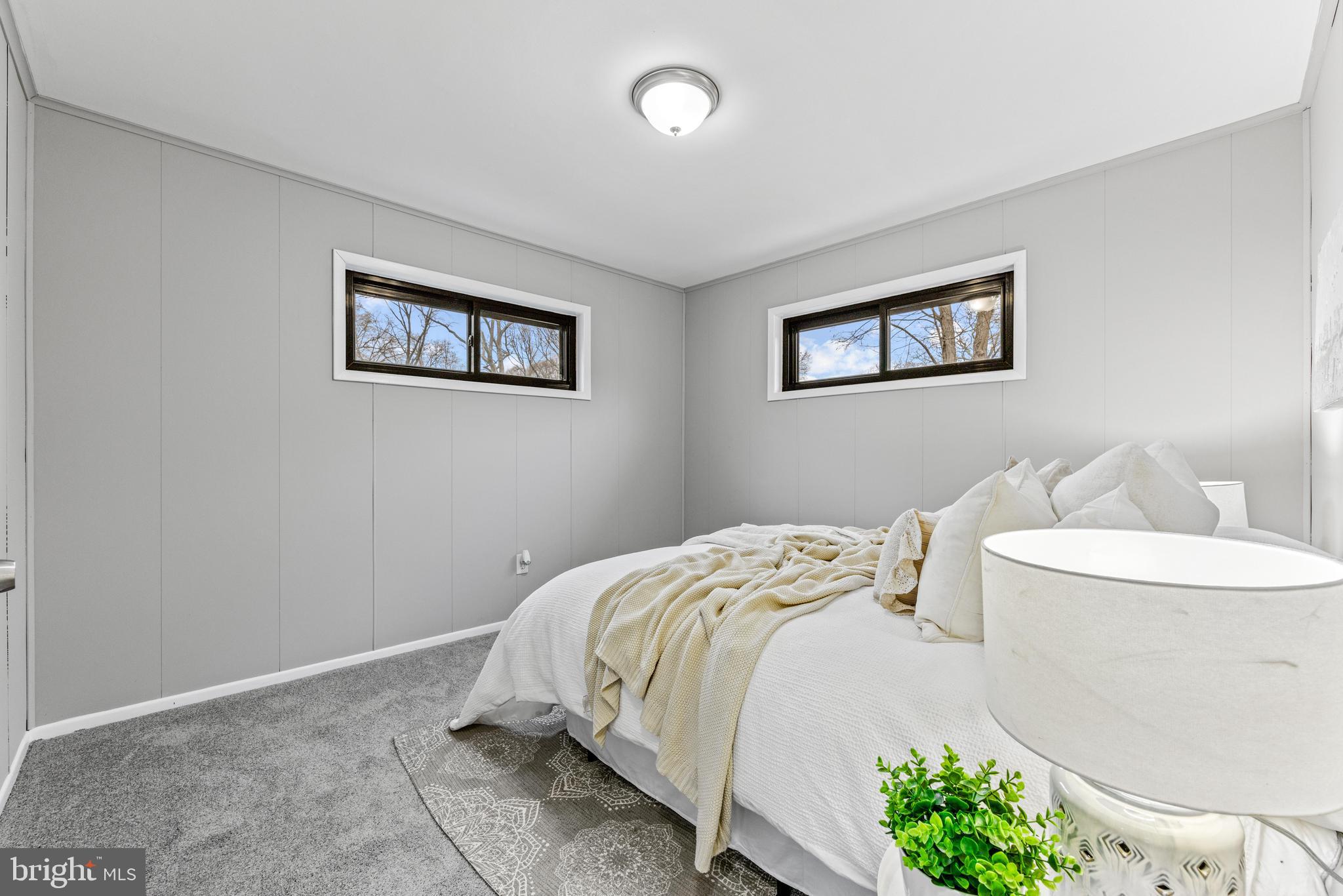 HUNTERS HARBOR - Residential