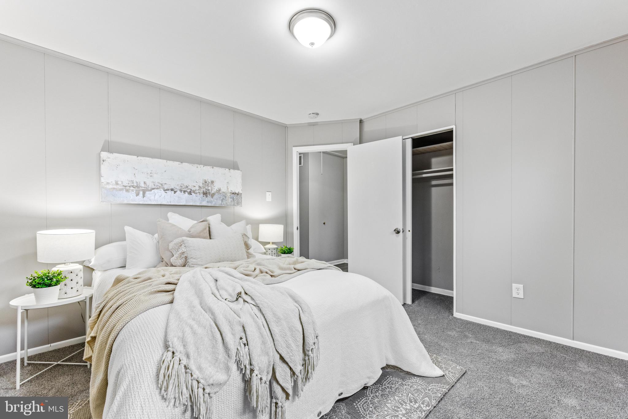 HUNTERS HARBOR - Residential