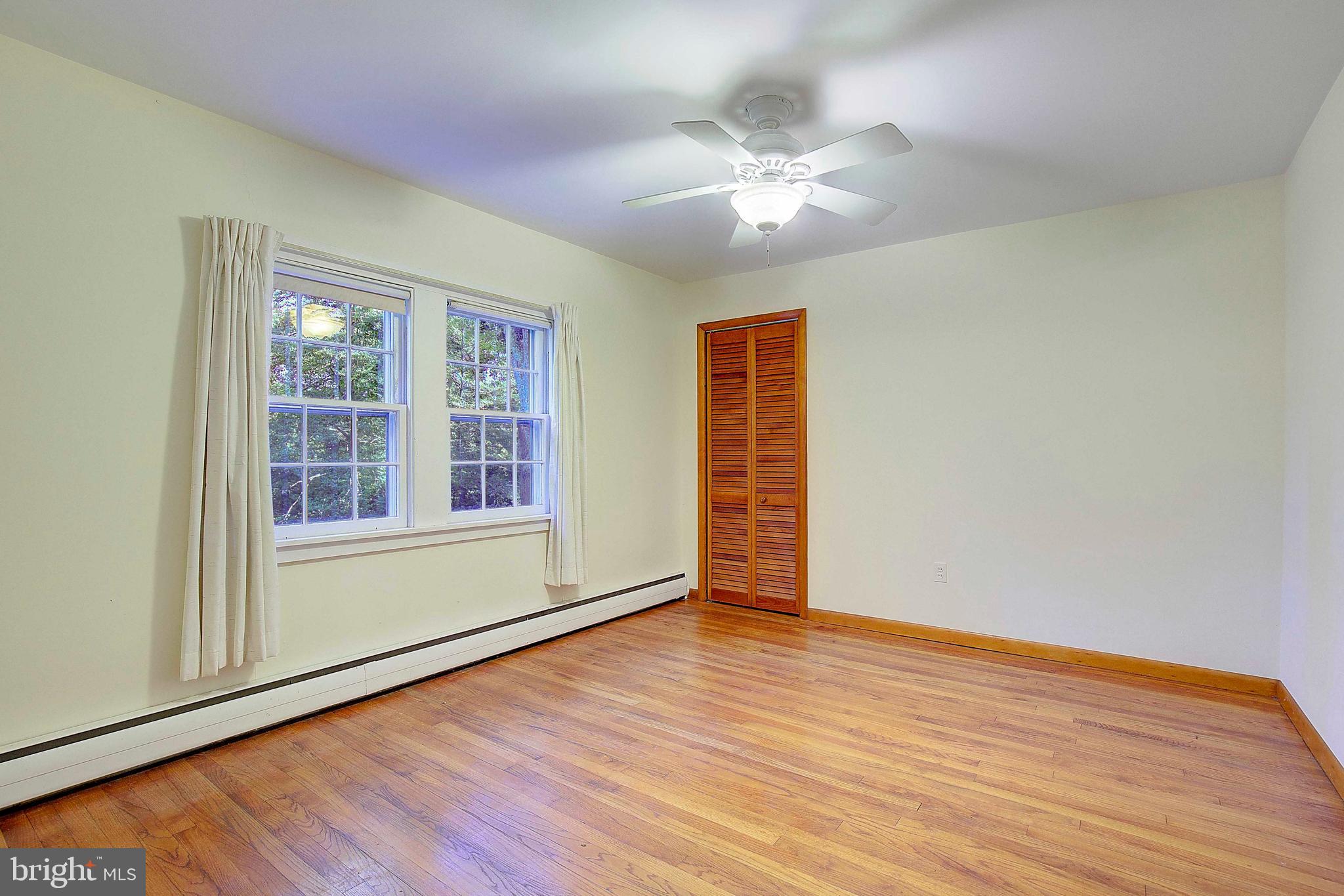 DAVIDSONVILLE - Residential