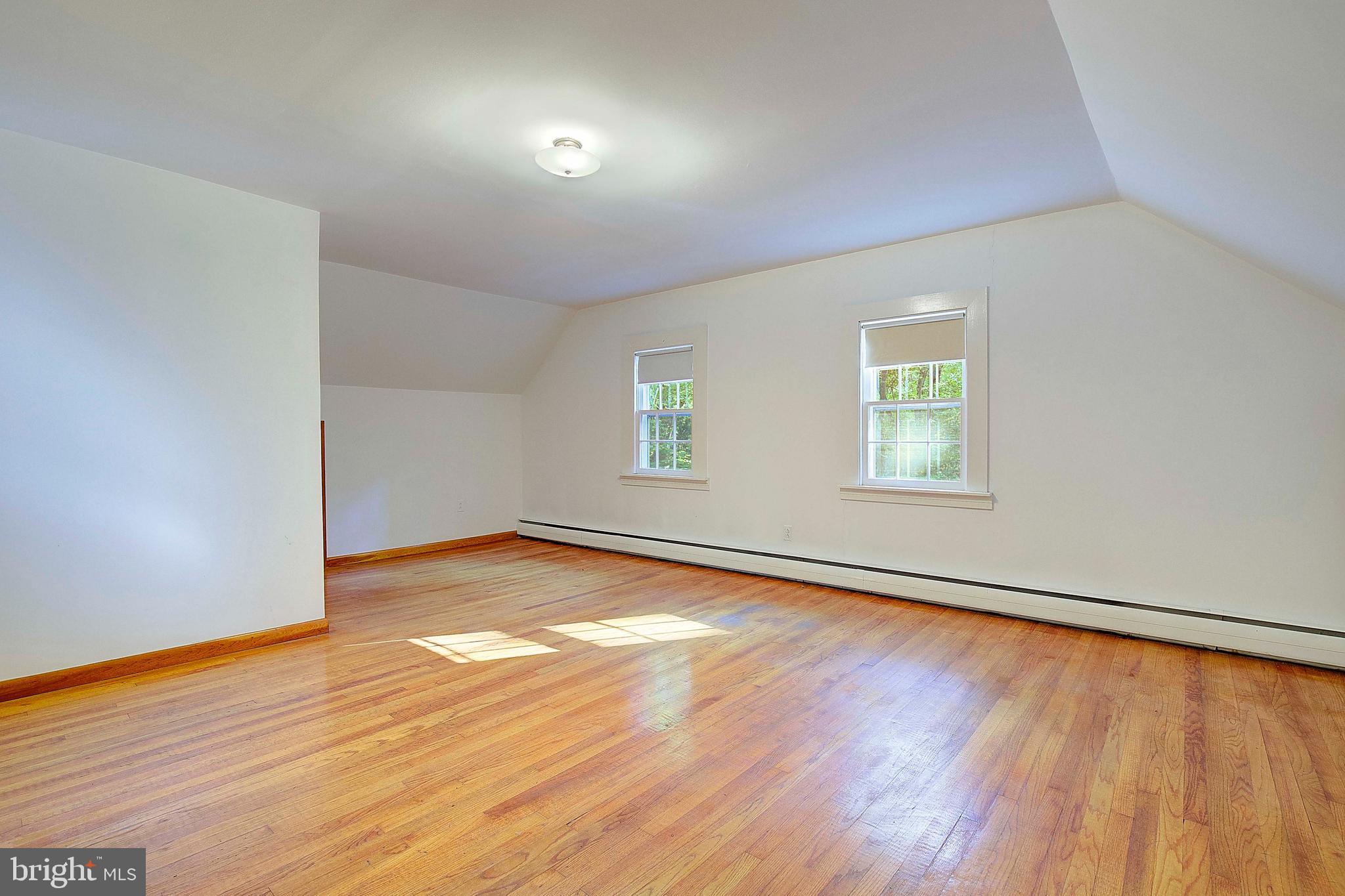 DAVIDSONVILLE - Residential