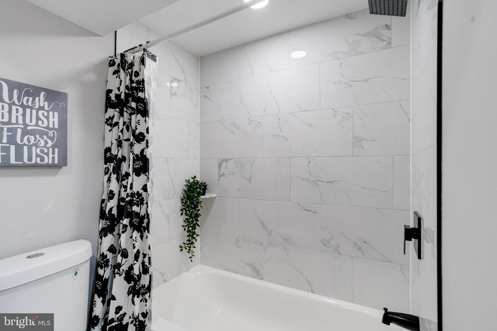 ROSEDALE - Residential